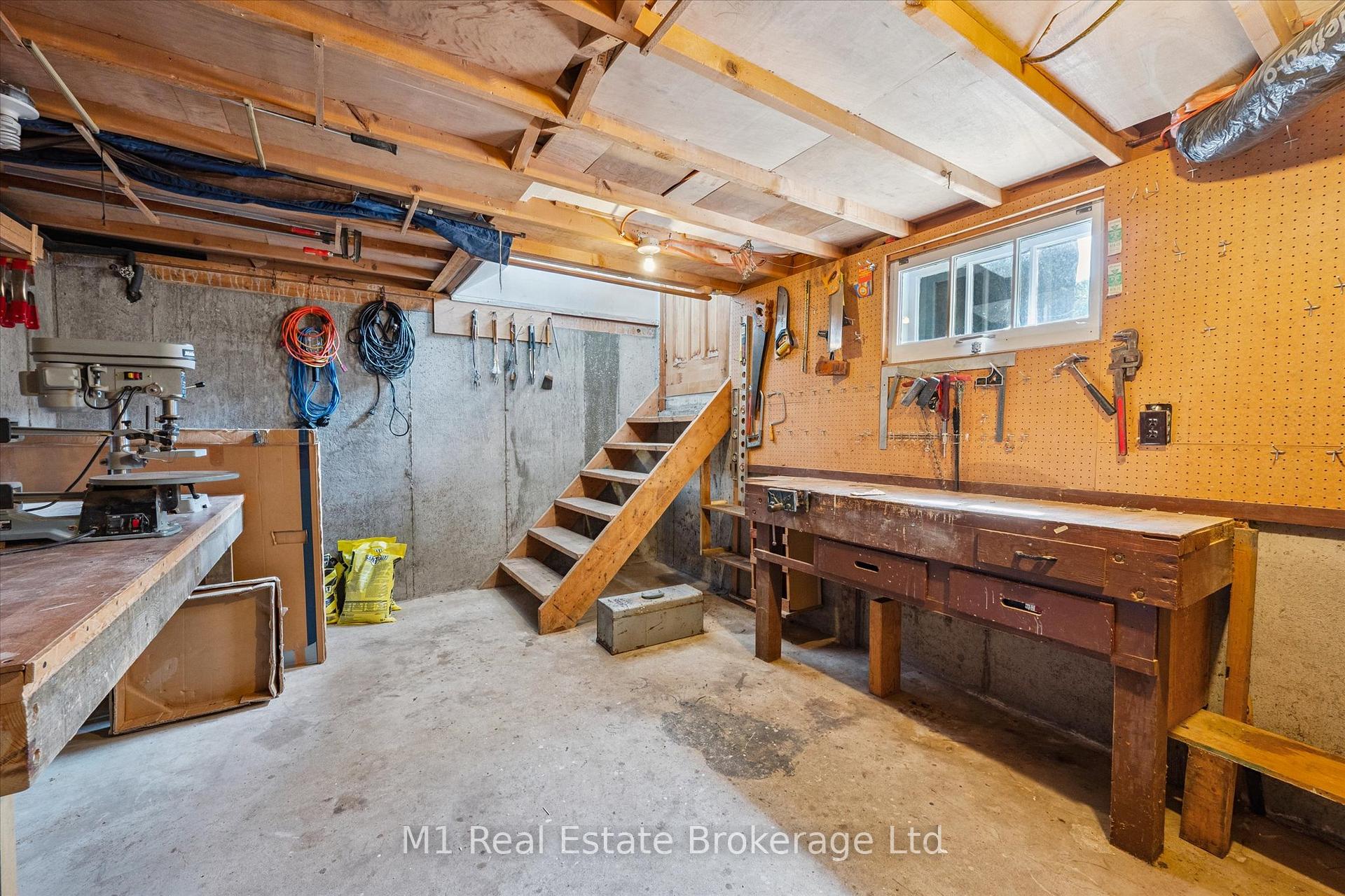 Photo 41 of 560 Paisley Road, Guelph, Junction/Onward Willow — HOMEH