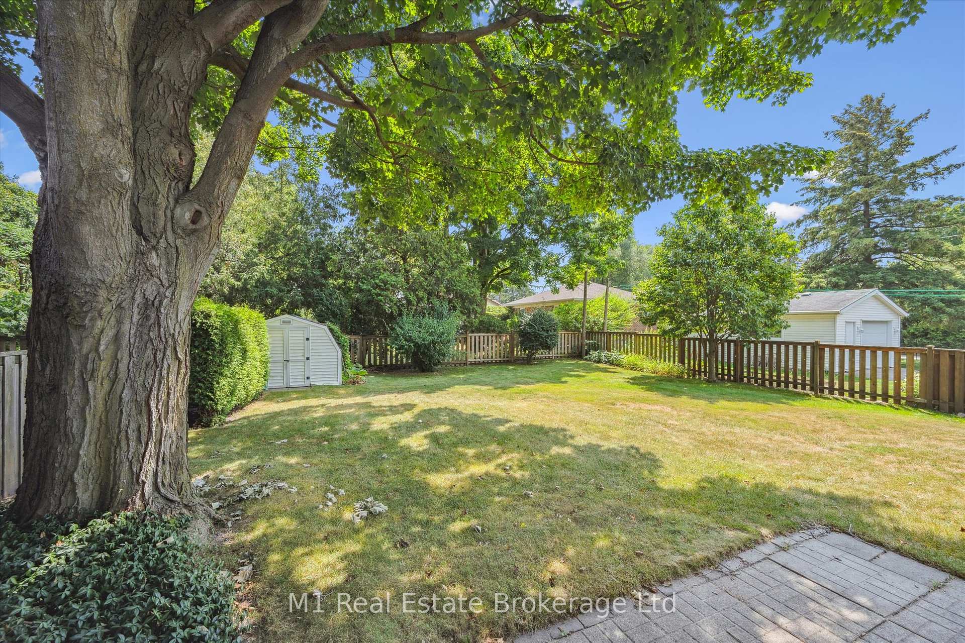 Photo 49 of 560 Paisley Road, Guelph, Junction/Onward Willow — HOMEH
