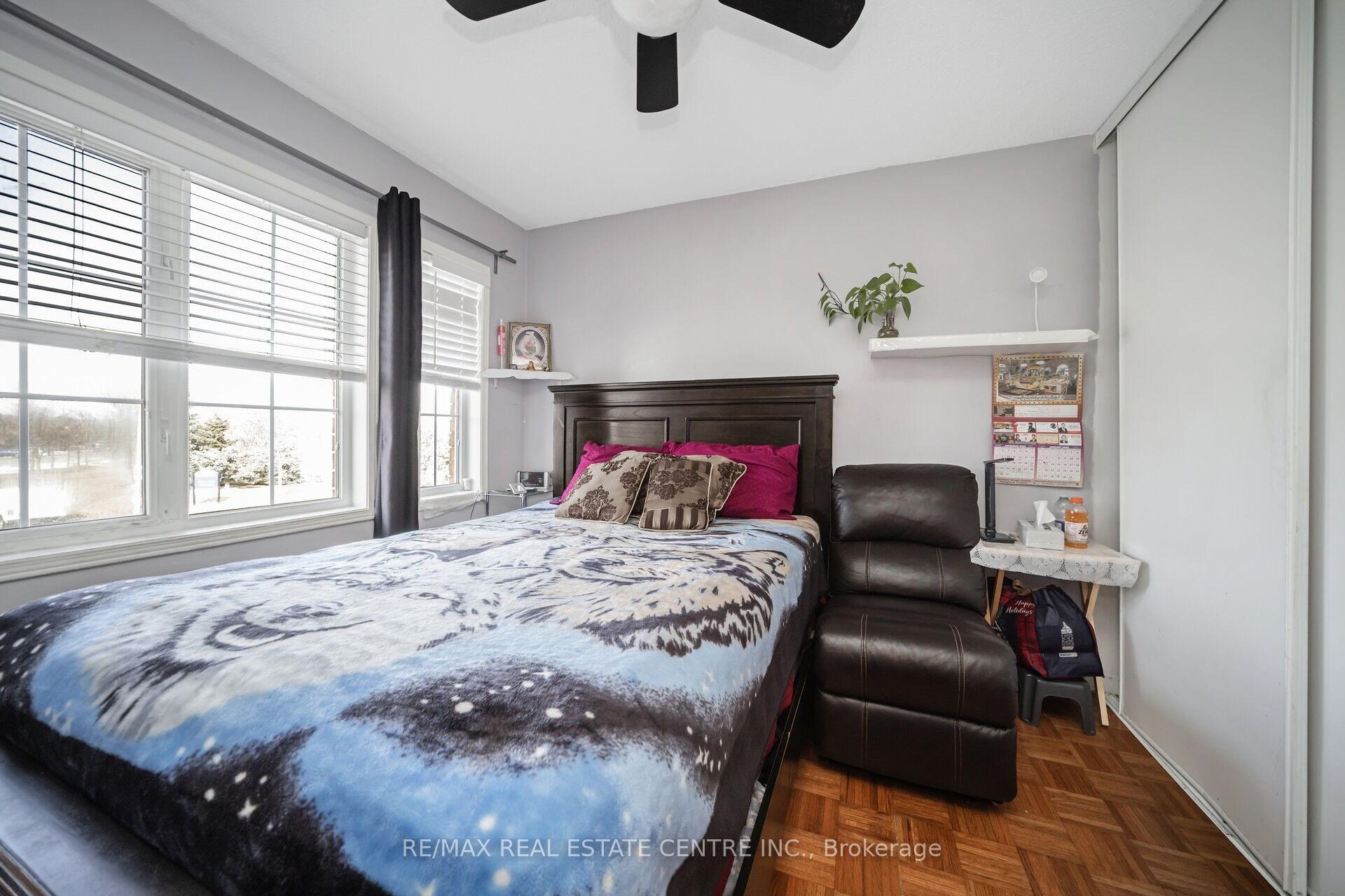 Photo 49 of 19 Blue Lake Avenue, Brampton, Fletcher's Meadow — HOMEH