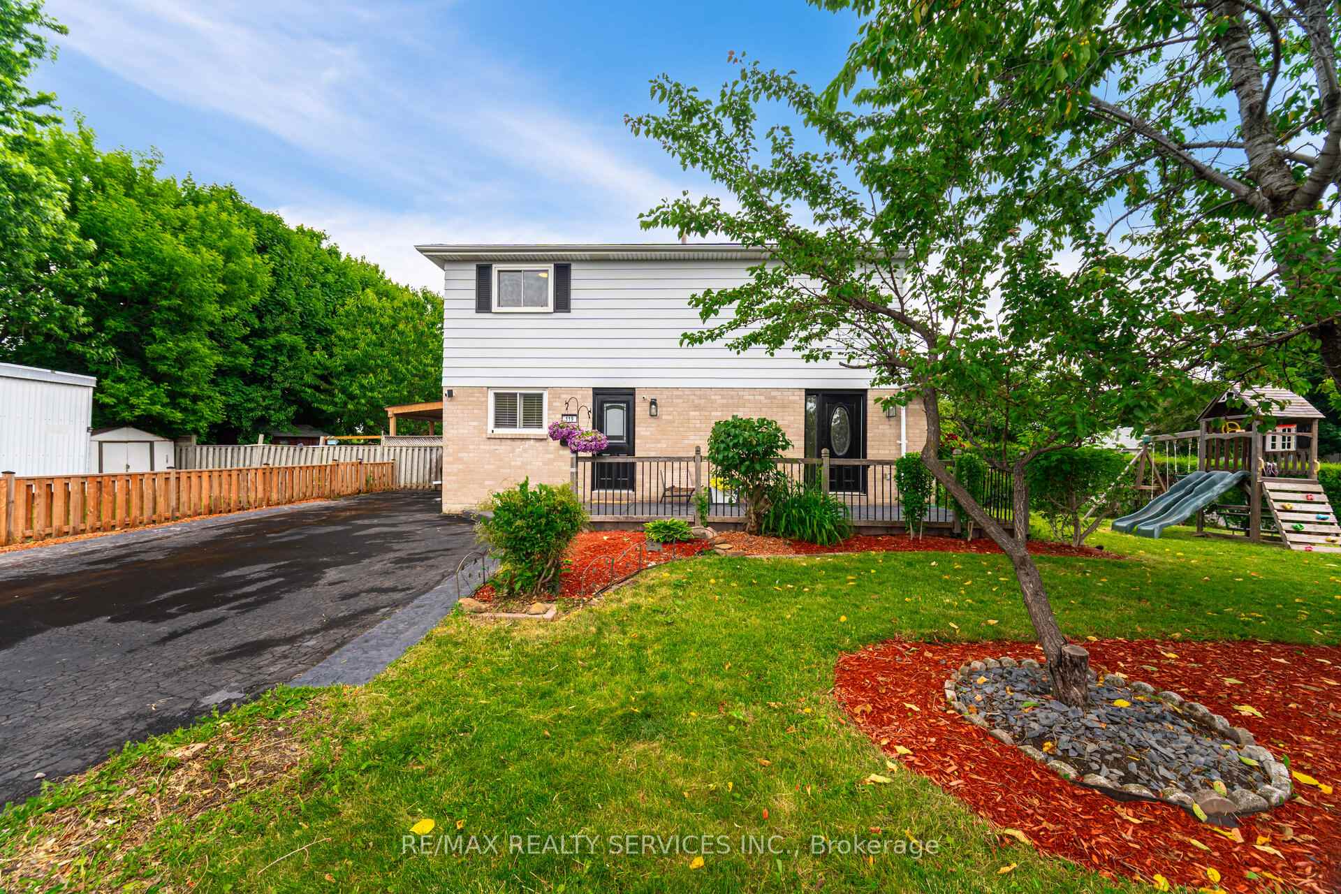Photo 4 of 119 Greenmount Road, Brampton, Northgate — HOMEH
