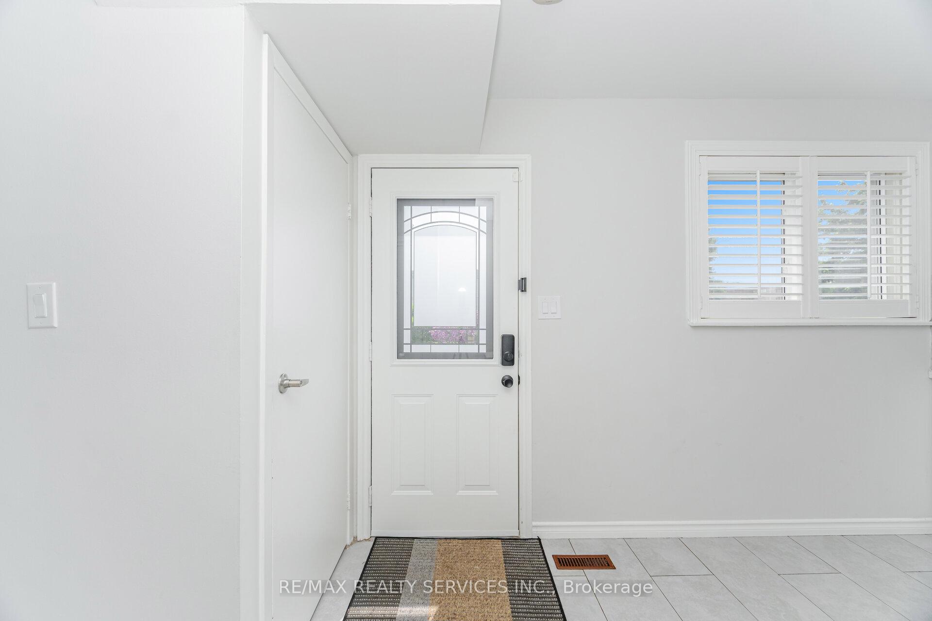 Photo 6 of 119 Greenmount Road, Brampton, Northgate — HOMEH
