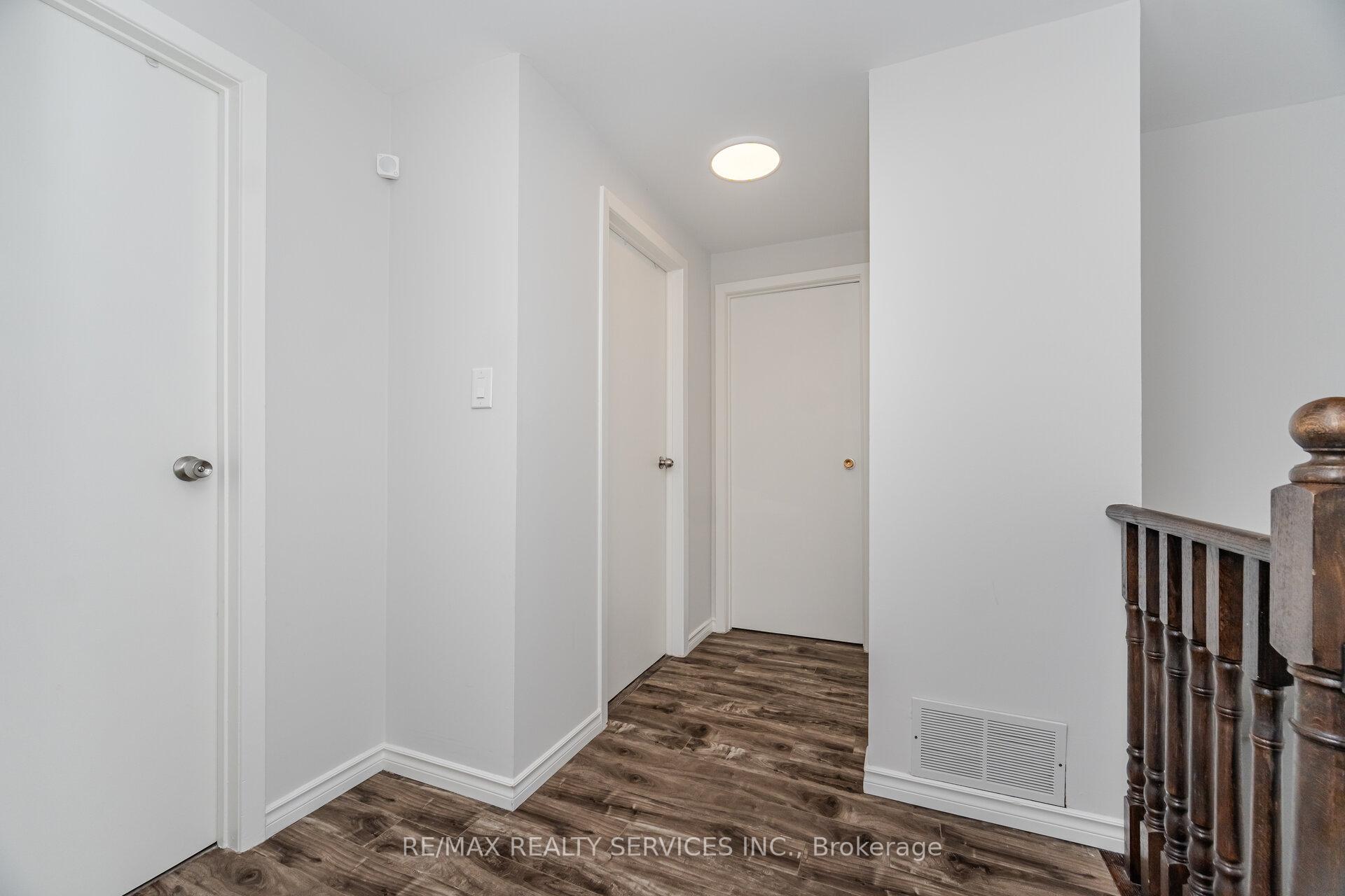 Photo 17 of 119 Greenmount Road, Brampton, Northgate — HOMEH