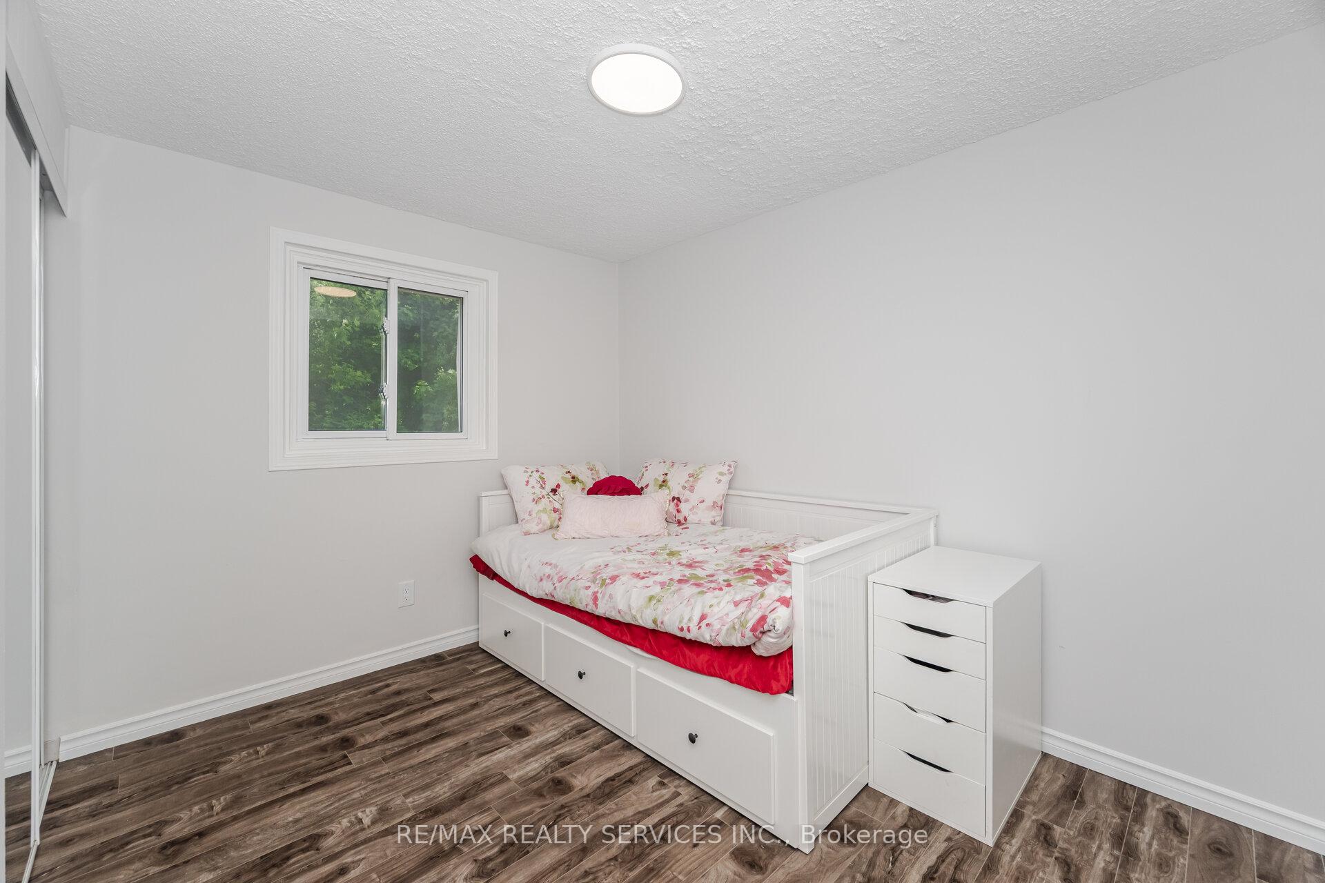 Photo 23 of 119 Greenmount Road, Brampton, Northgate — HOMEH