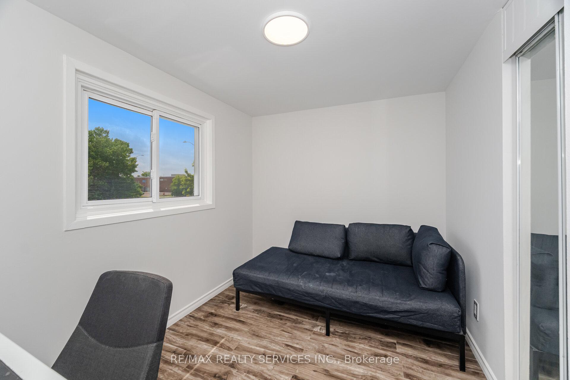Photo 28 of 119 Greenmount Road, Brampton, Northgate — HOMEH