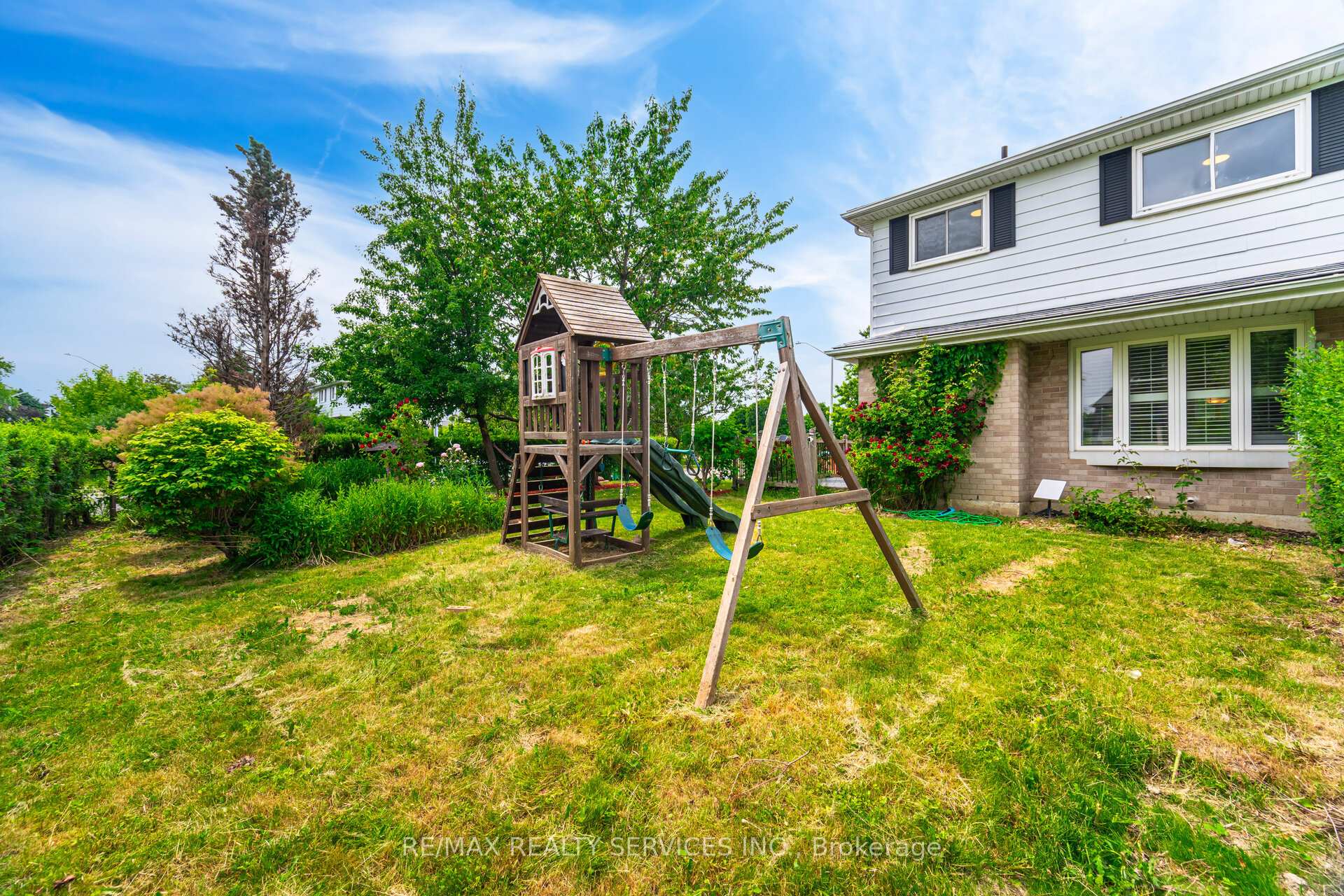 Photo 42 of 119 Greenmount Road, Brampton, Northgate — HOMEH