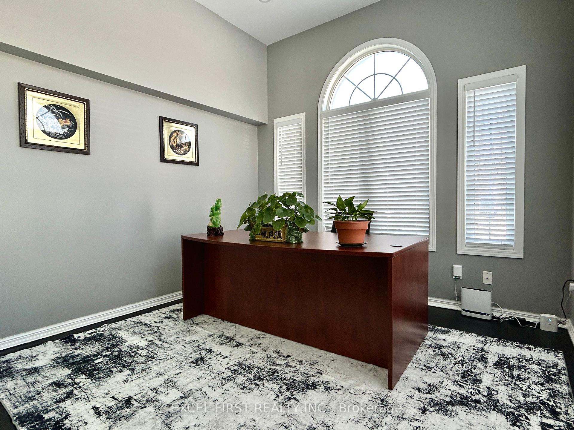 Photo 10 of 51 Longueuil Place, Whitby, Pringle Creek — HOMEH