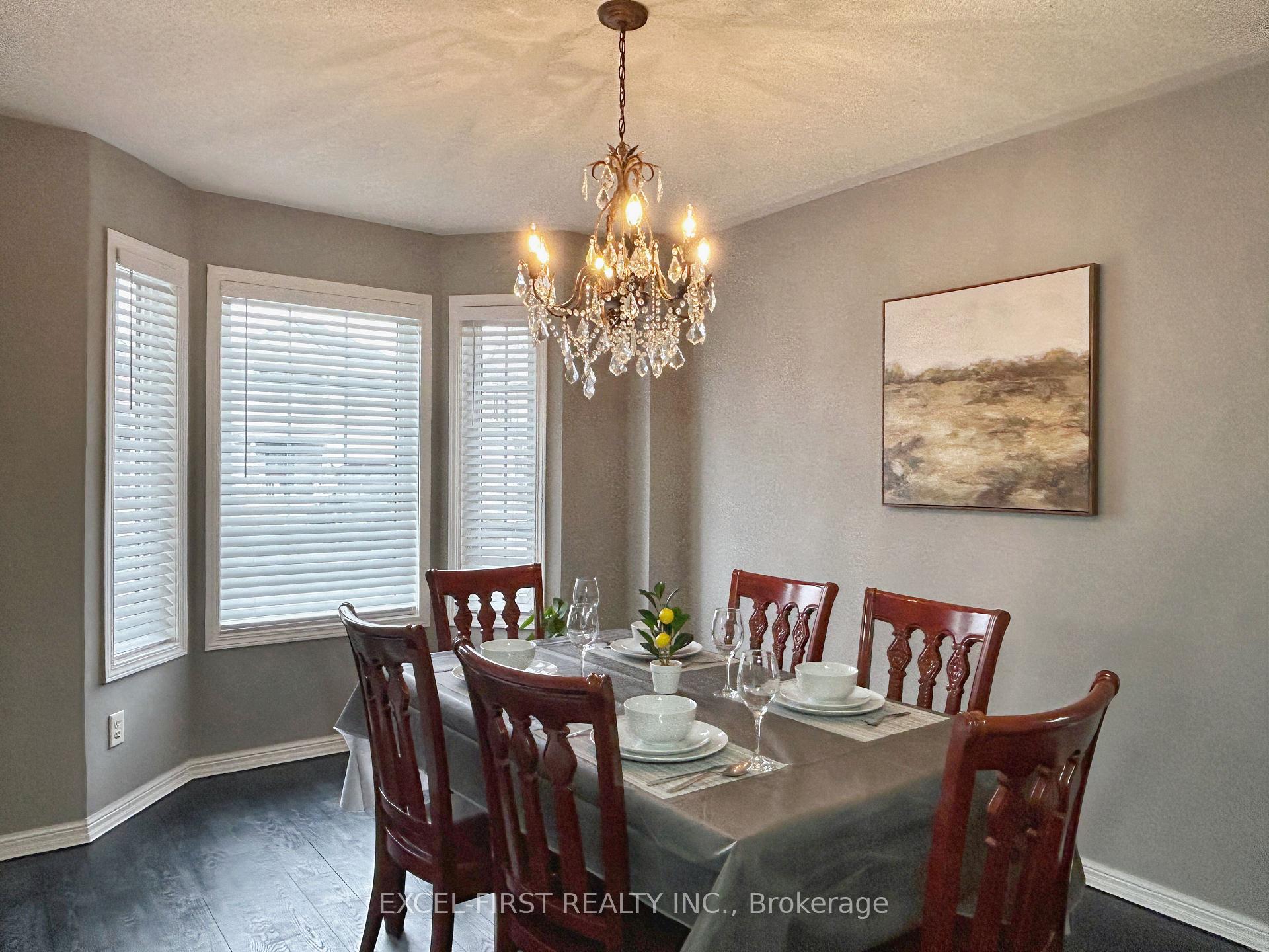 Photo 12 of 51 Longueuil Place, Whitby, Pringle Creek — HOMEH