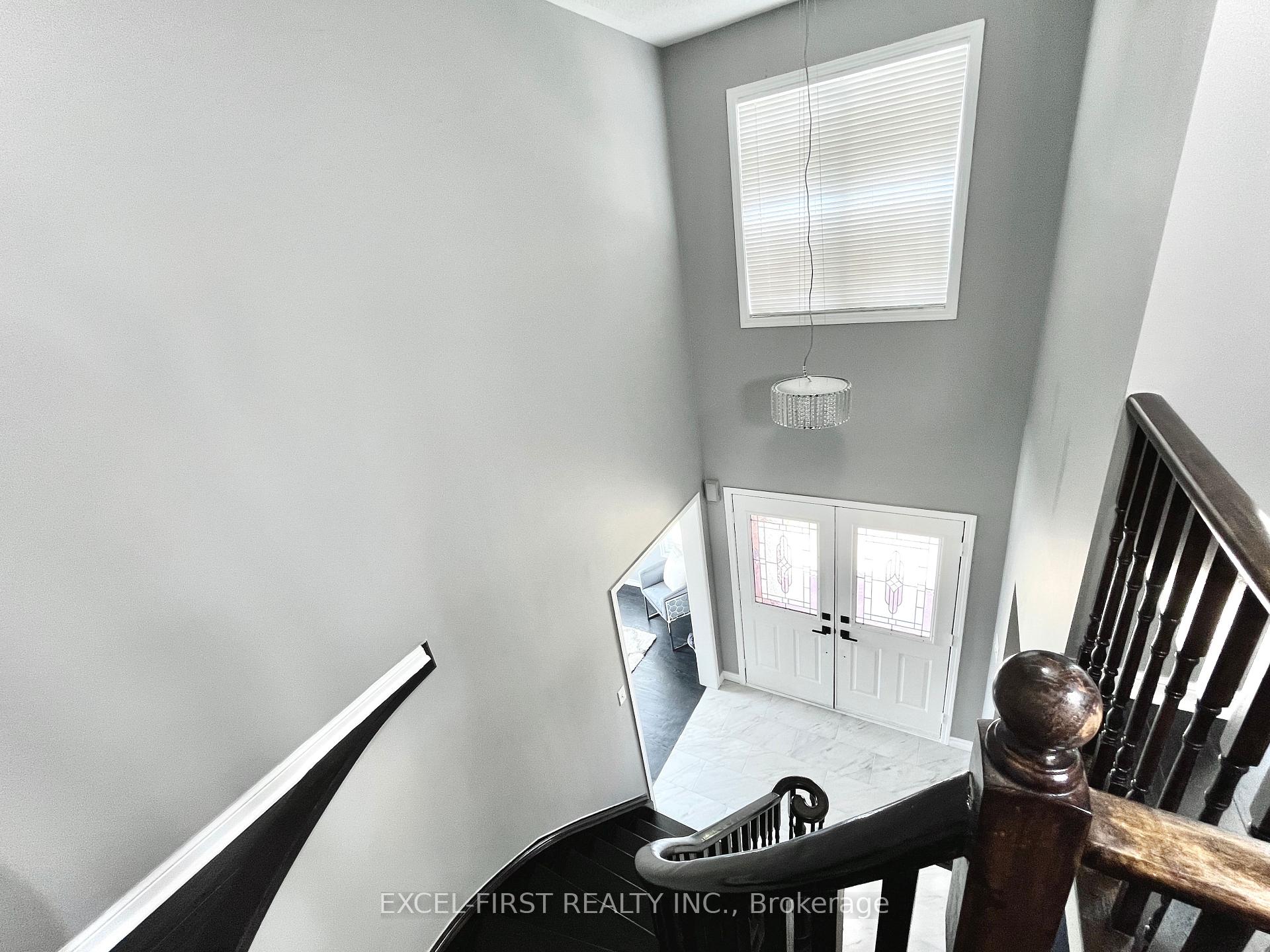 Photo 18 of 51 Longueuil Place, Whitby, Pringle Creek — HOMEH