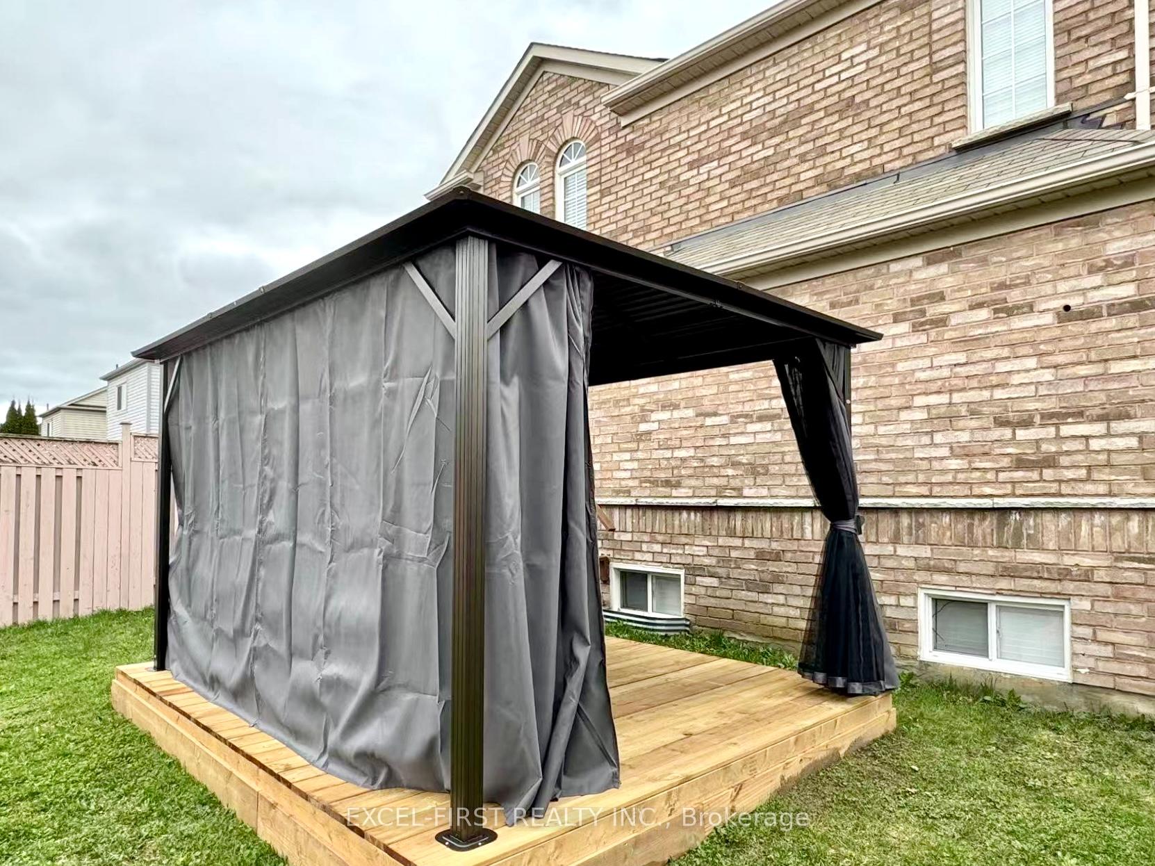 Photo 31 of 51 Longueuil Place, Whitby, Pringle Creek — HOMEH