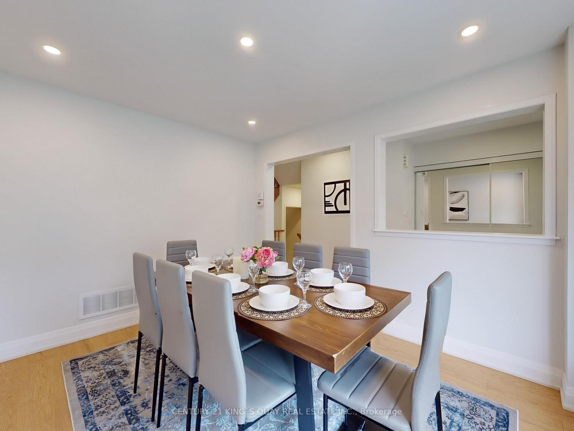 Photo 7 of 23 Stockport Road, Markham, Cornell — HOMEH