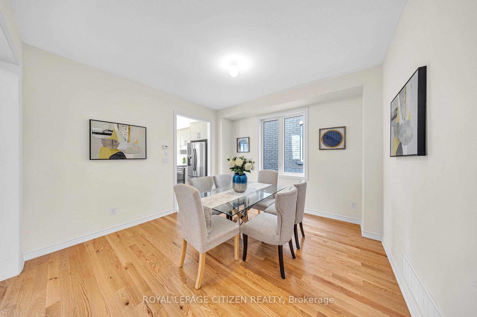 Photo 10 of 11 Northglen Boulevard, Clarington, Bowmanville — HOMEH