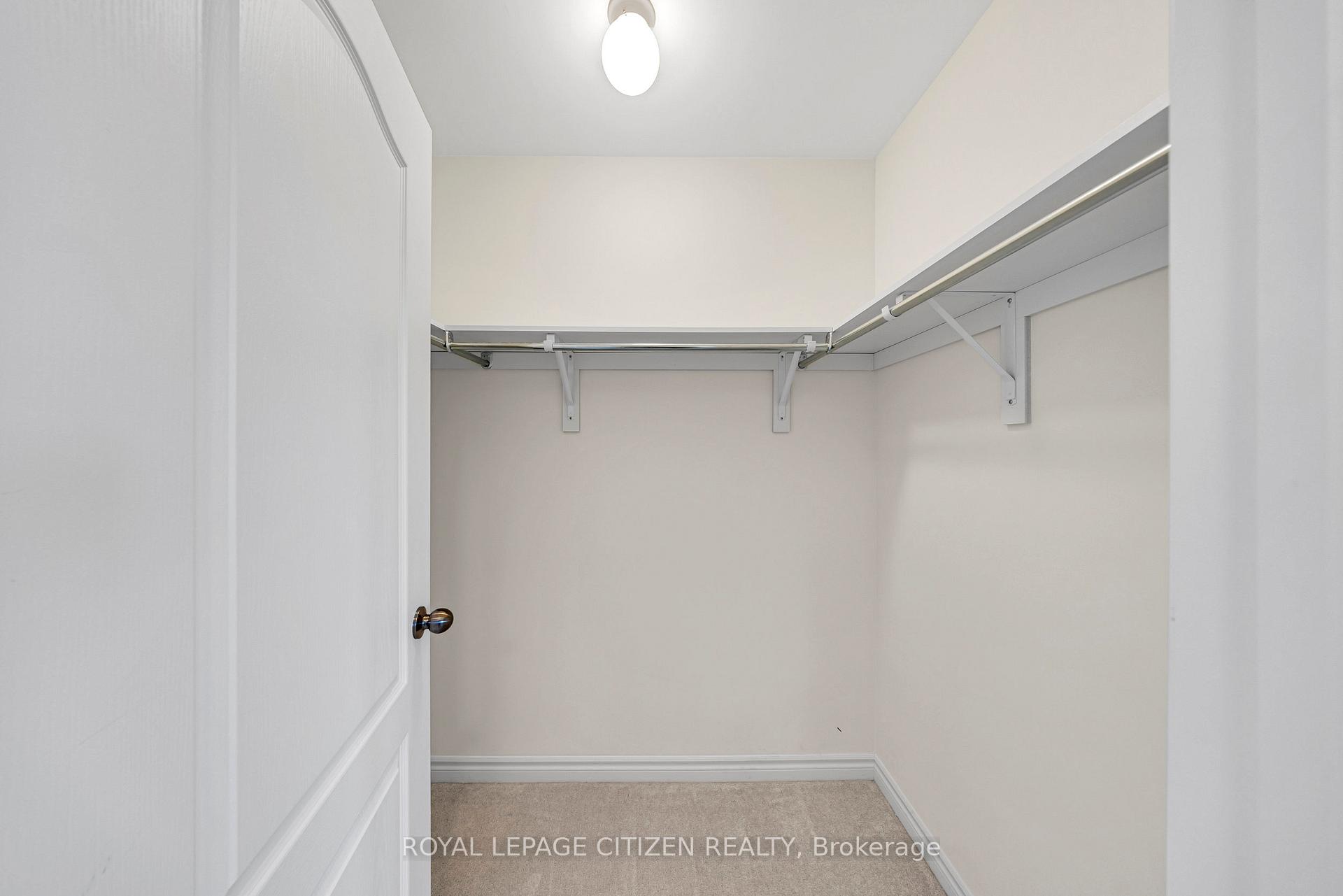 Photo 32 of 11 Northglen Boulevard, Clarington, Bowmanville — HOMEH