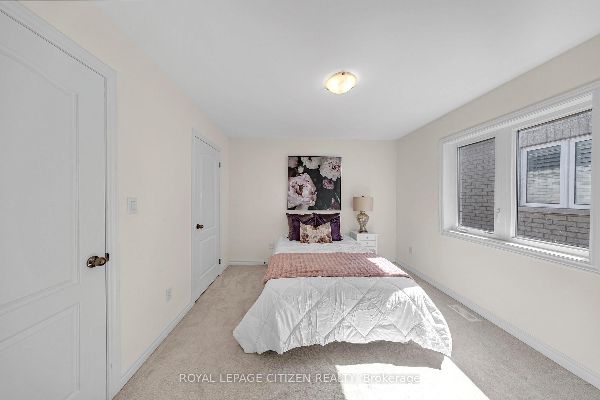 Photo 36 of 11 Northglen Boulevard, Clarington, Bowmanville — HOMEH