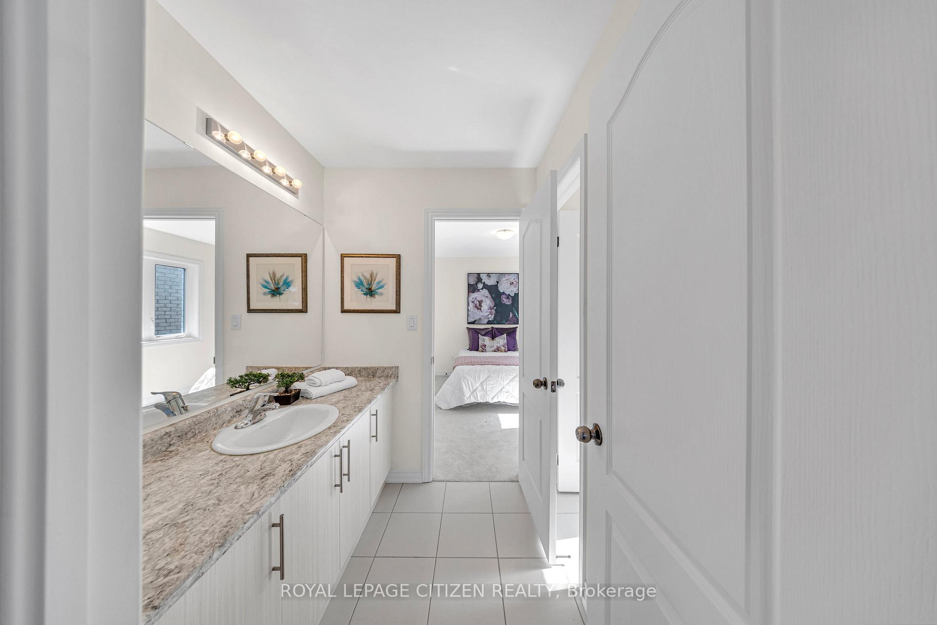 Photo 39 of 11 Northglen Boulevard, Clarington, Bowmanville — HOMEH
