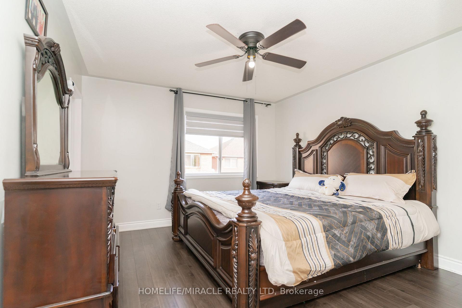 Photo 18 of 21 Secord Crescent, Brampton, Fletcher's Meadow — HOMEH