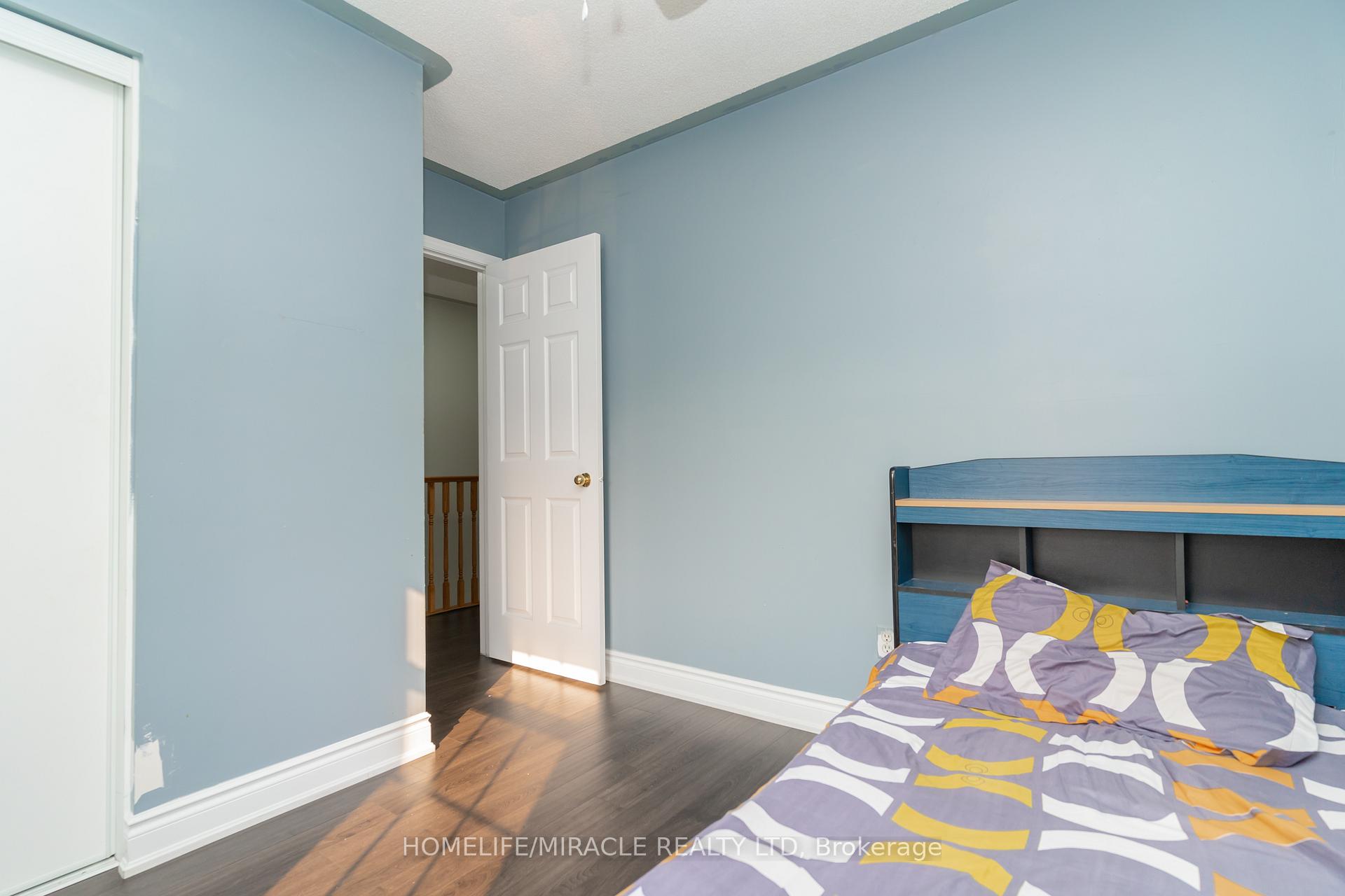 Photo 26 of 21 Secord Crescent, Brampton, Fletcher's Meadow — HOMEH