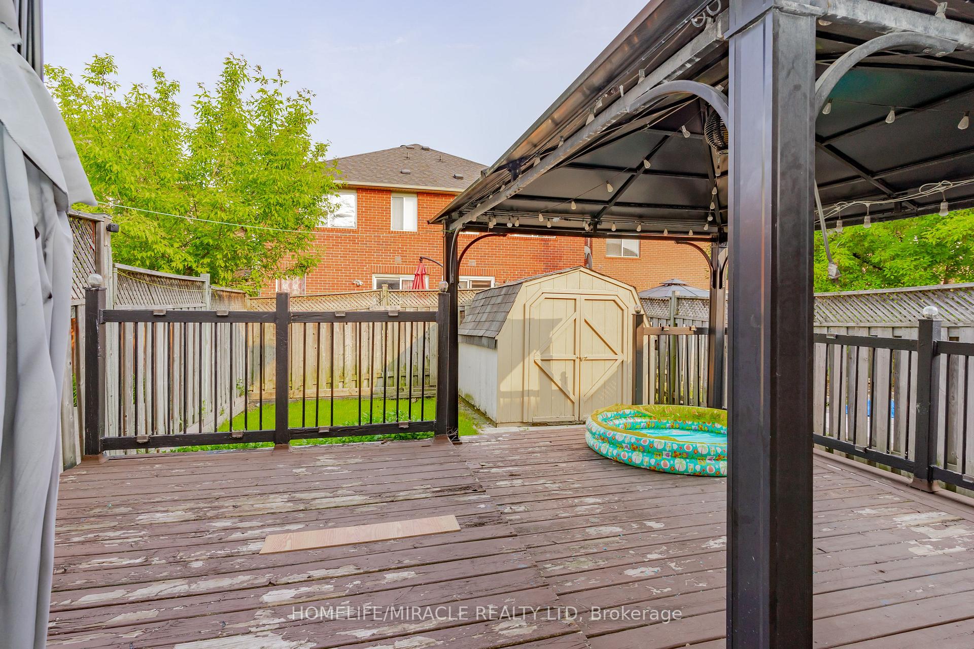 Photo 31 of 21 Secord Crescent, Brampton, Fletcher's Meadow — HOMEH