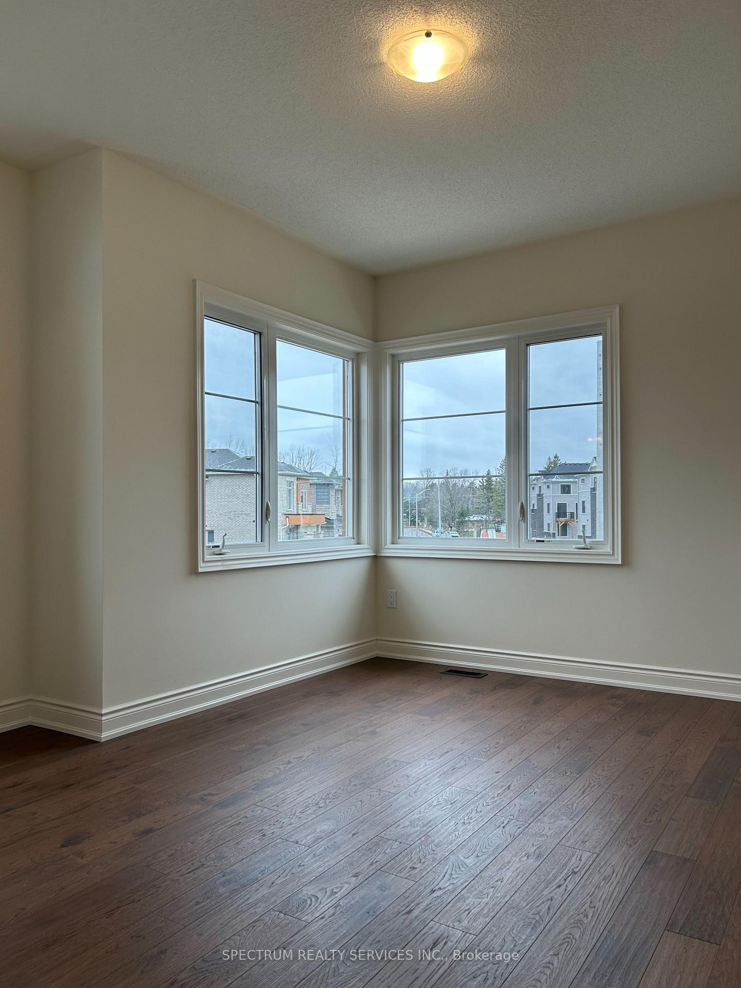 Photo 8 of 158 Attwater Drive, Cambridge — HOMEH