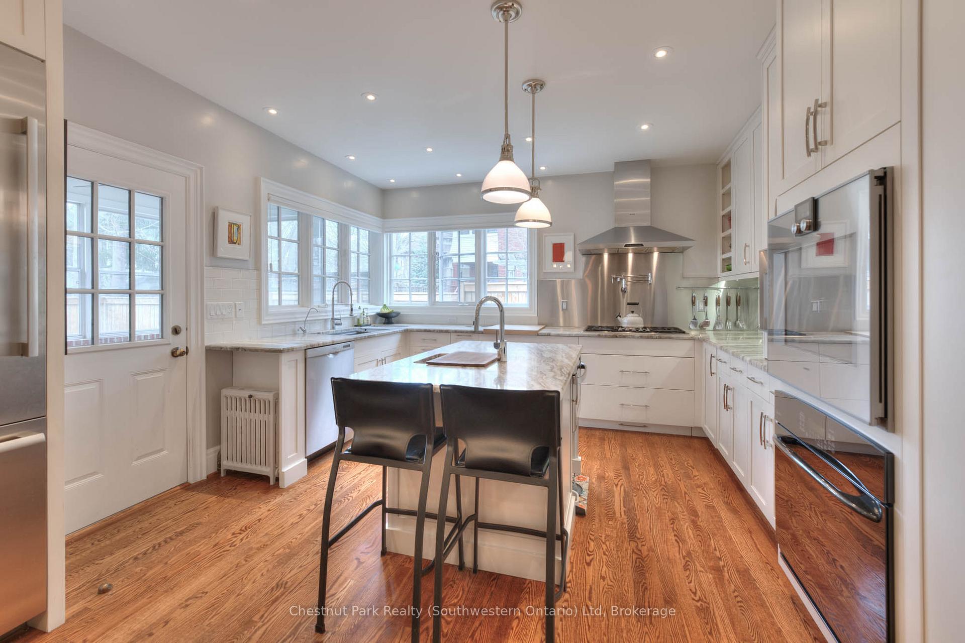 Photo 30 of 26 Lemon Street, Guelph, St. George's — HOMEH