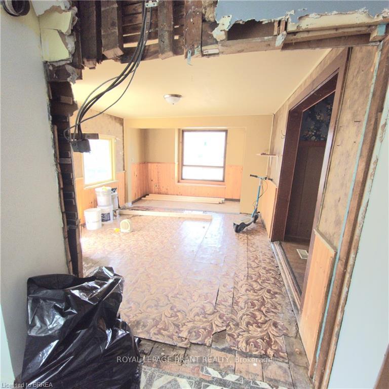 Photo 2 of 250 Regional 24 Road, Wainfleet, Marshville/Winger — HOMEH