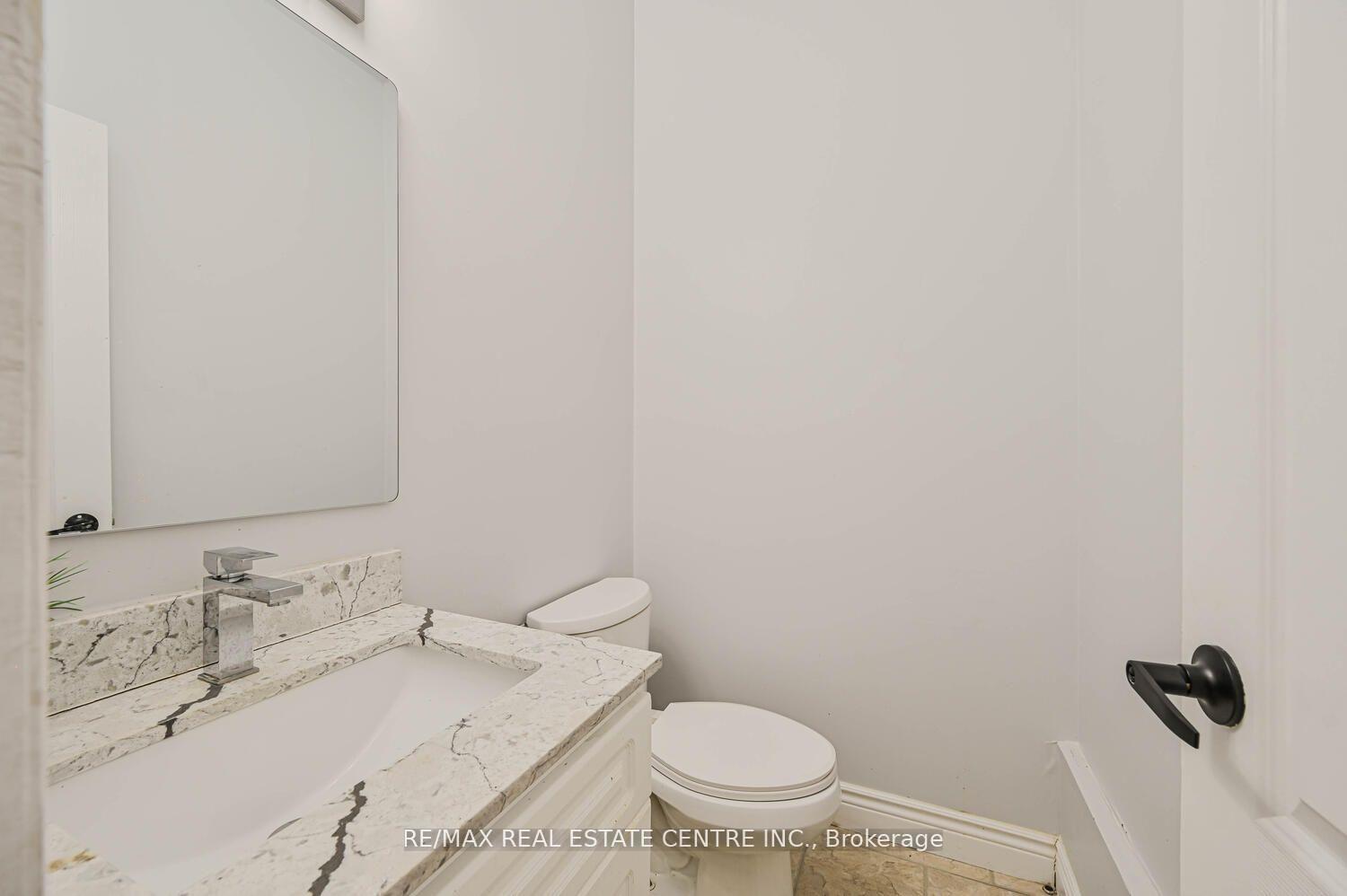 Photo 12 of 83 Acadian Heights, Brampton, Fletcher's Creek South — HOMEH