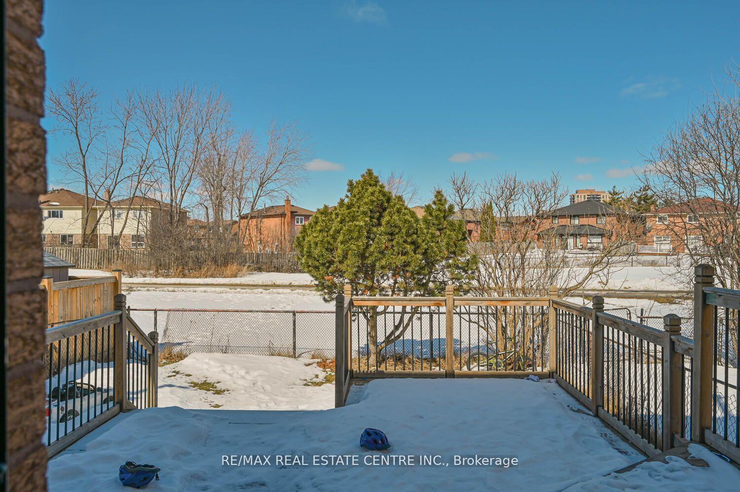 Photo 28 of 83 Acadian Heights, Brampton, Fletcher's Creek South — HOMEH