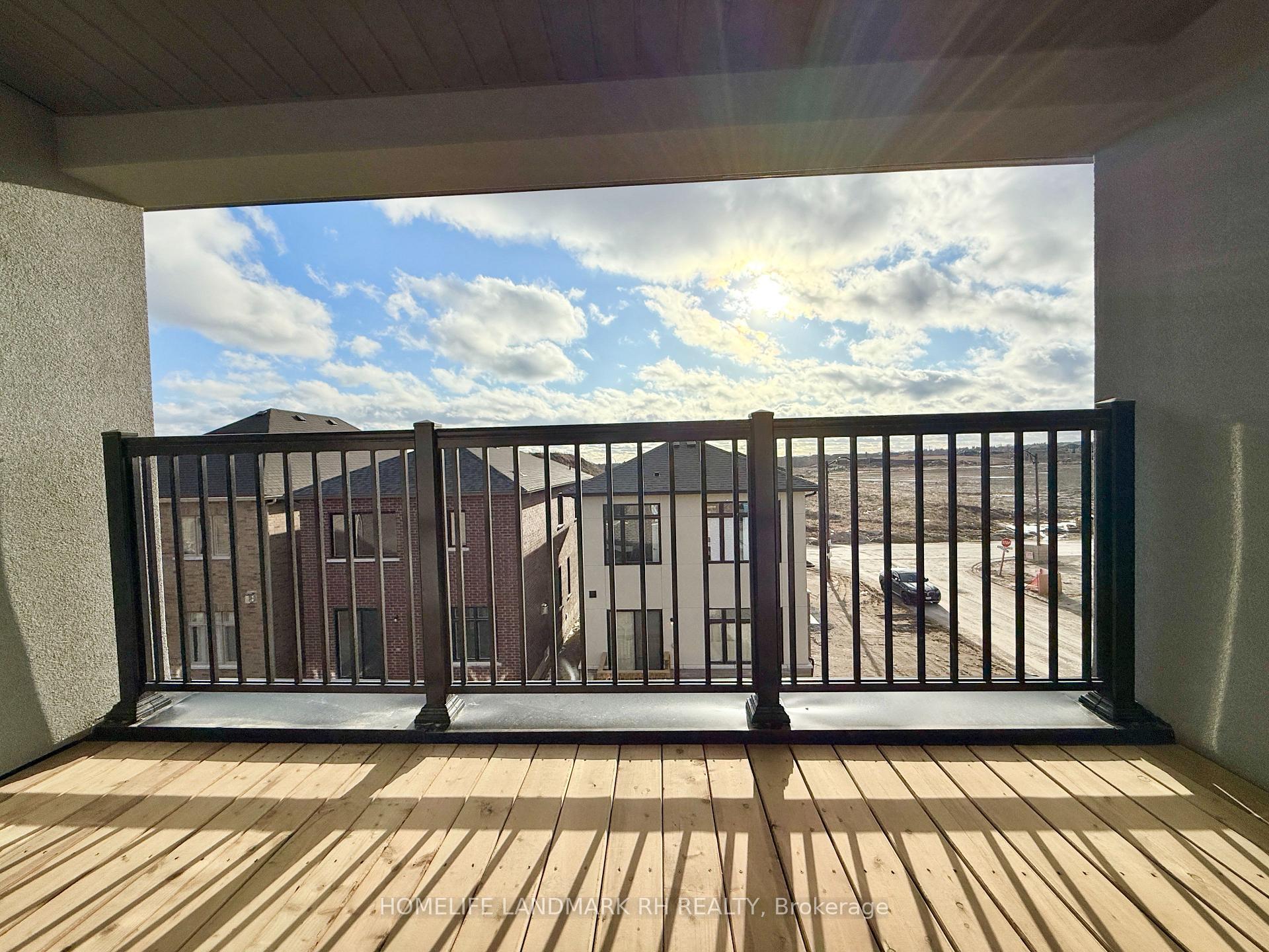Photo 32 of 3 Emma Pearson Drive, Markham, Rural Markham — HOMEH