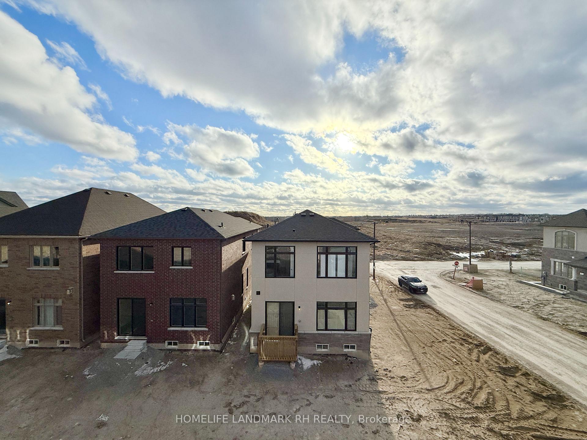 Photo 28 of 3 Emma Pearson Drive, Markham, Rural Markham — HOMEH