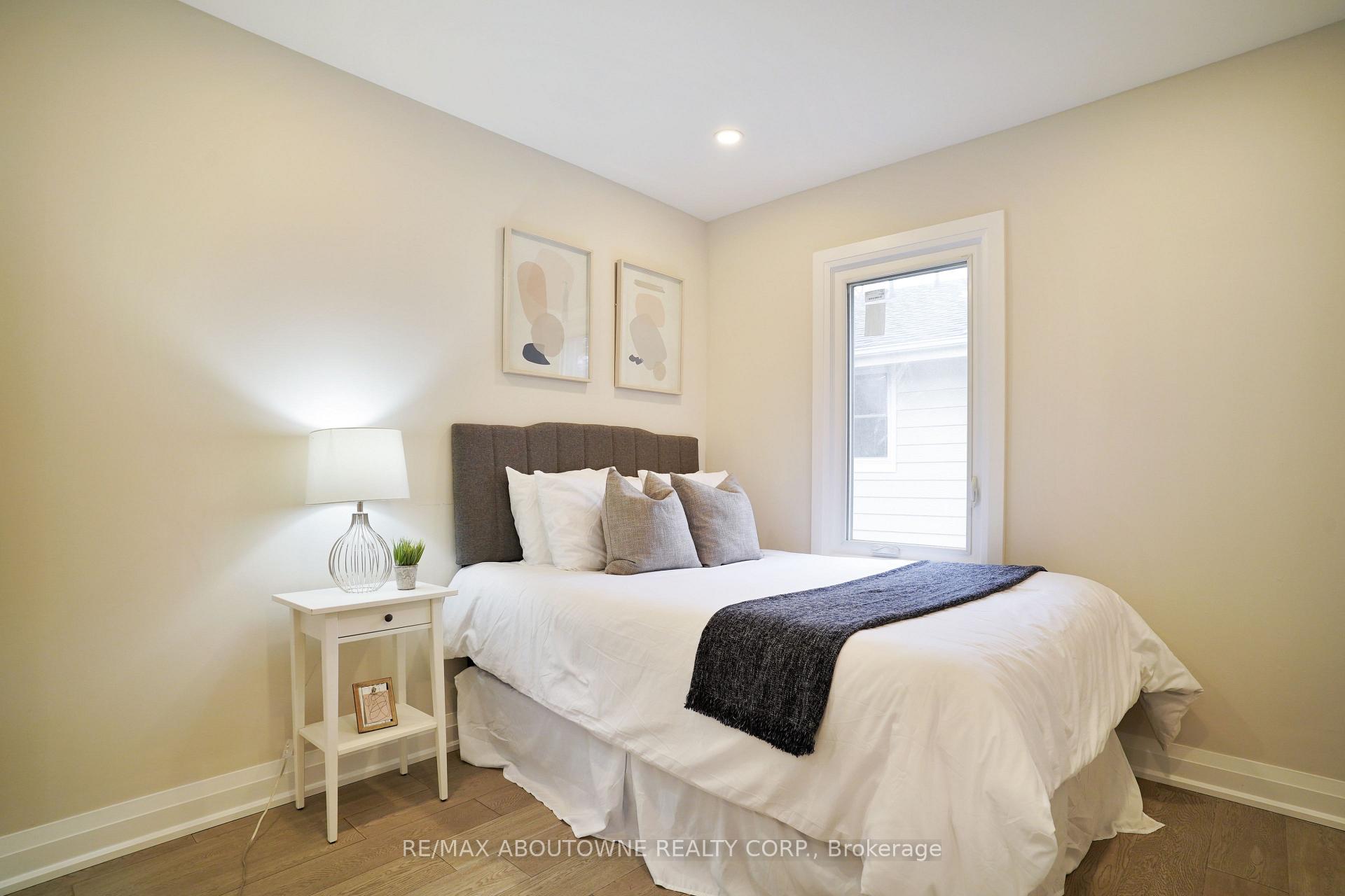 Photo 27 of 96 Mohawk Road E, Hamilton, Greeningdon — HOMEH