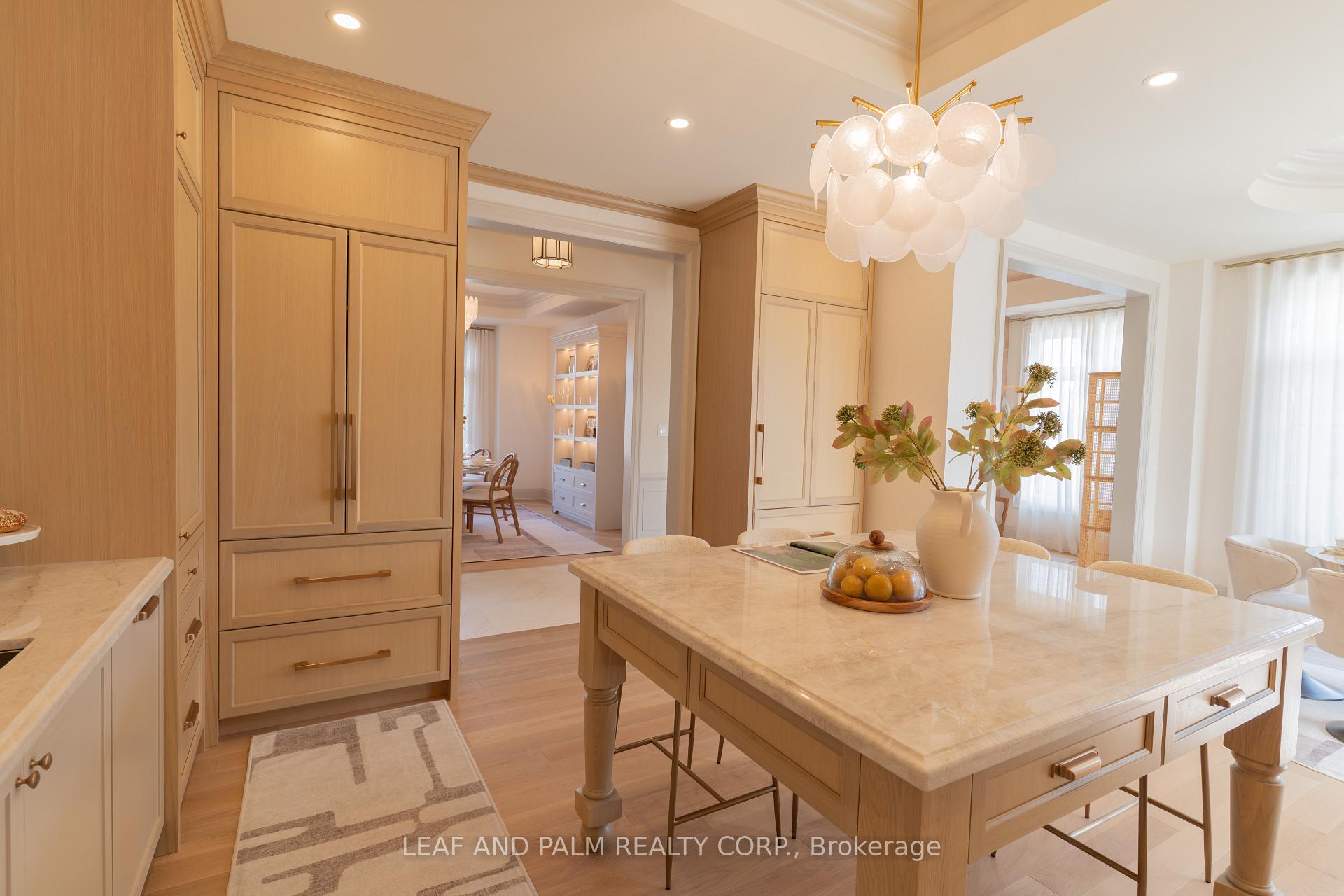 Photo 4 of 3255 Countryside Drive, Brampton, Vales of Castlemore — HOMEH