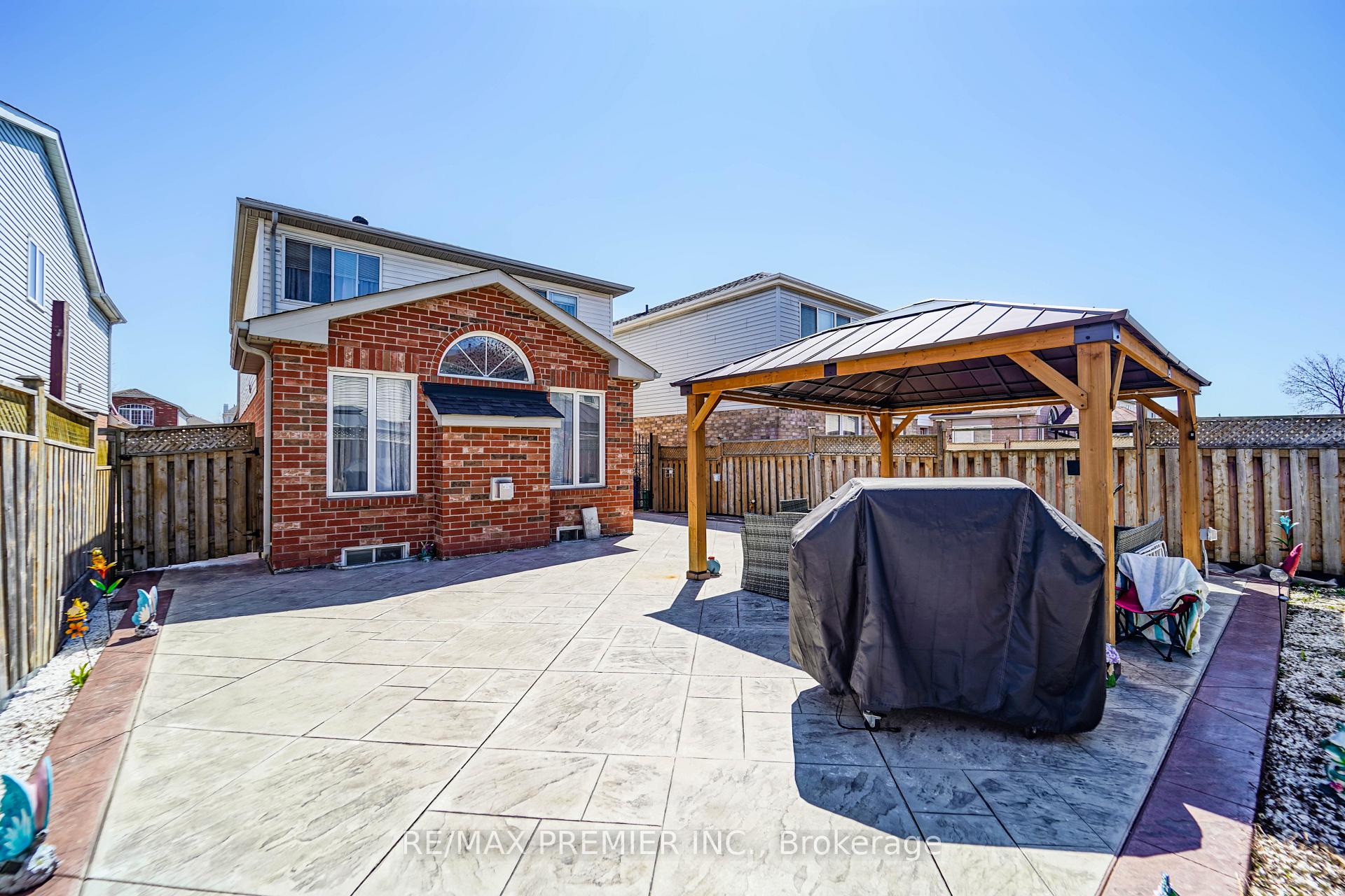 Photo 14 of 166 Cordgrass Crescent, Brampton, Sandringham-Wellington — HOMEH