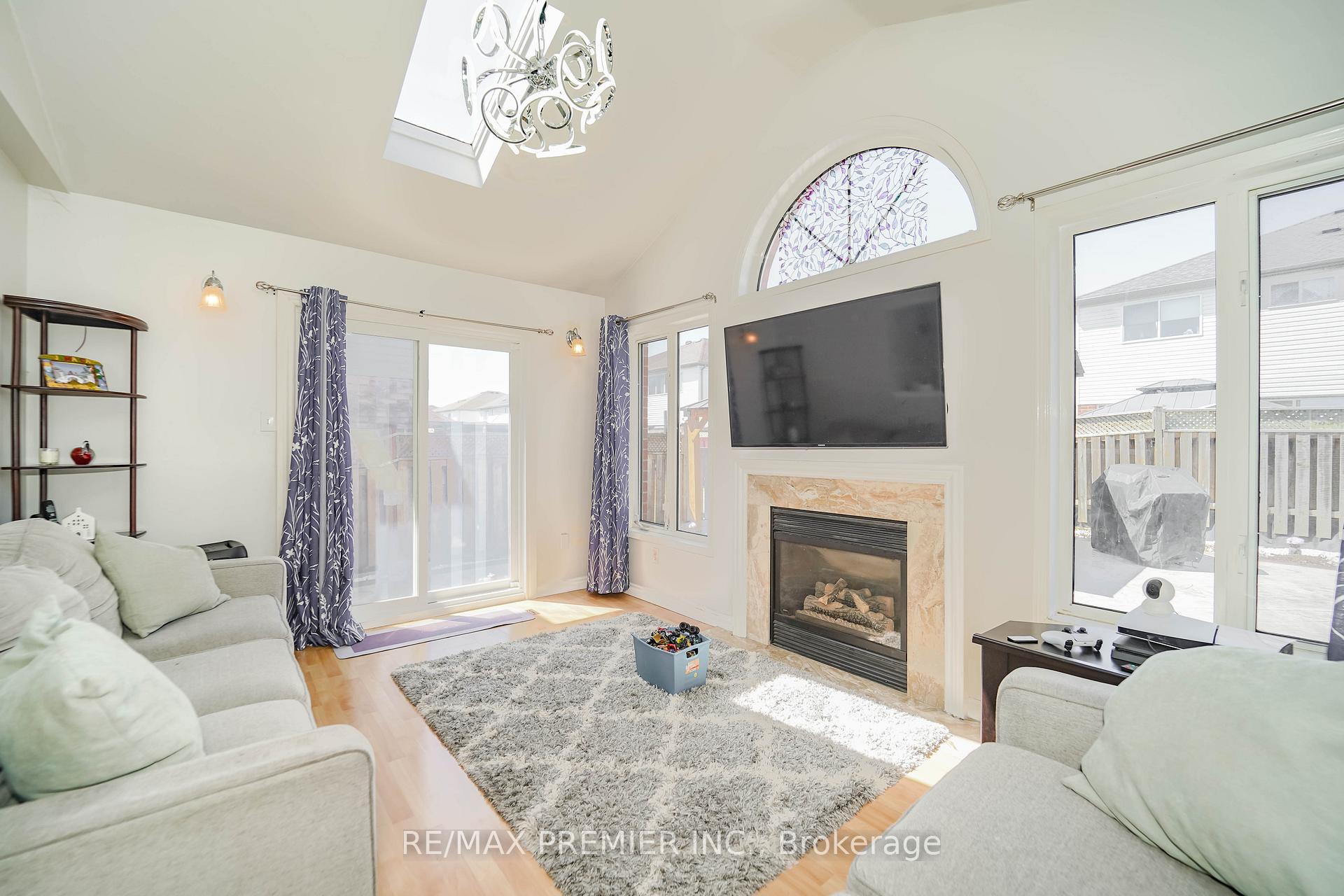Photo 31 of 166 Cordgrass Crescent, Brampton, Sandringham-Wellington — HOMEH