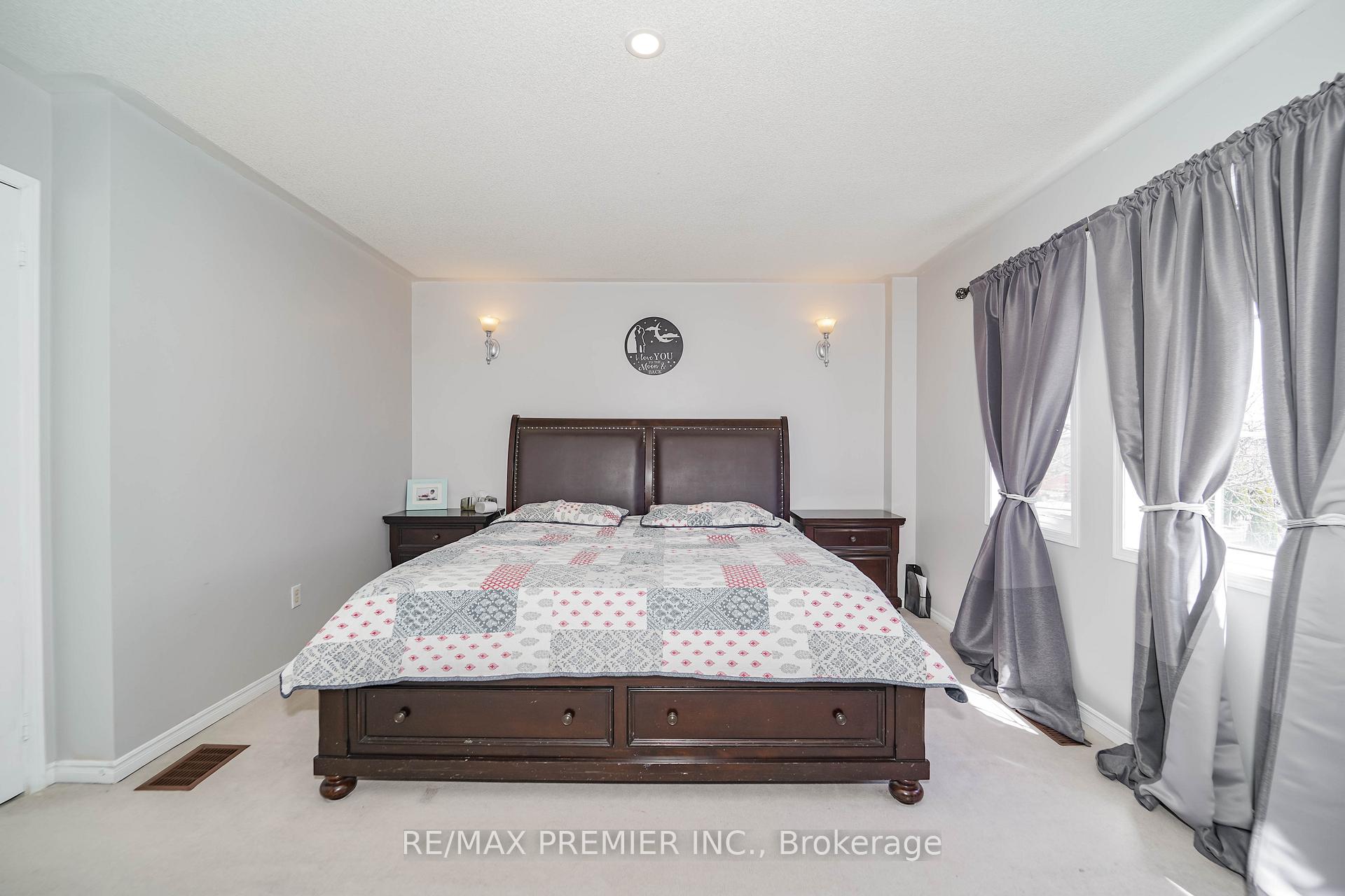 Photo 38 of 166 Cordgrass Crescent, Brampton, Sandringham-Wellington — HOMEH