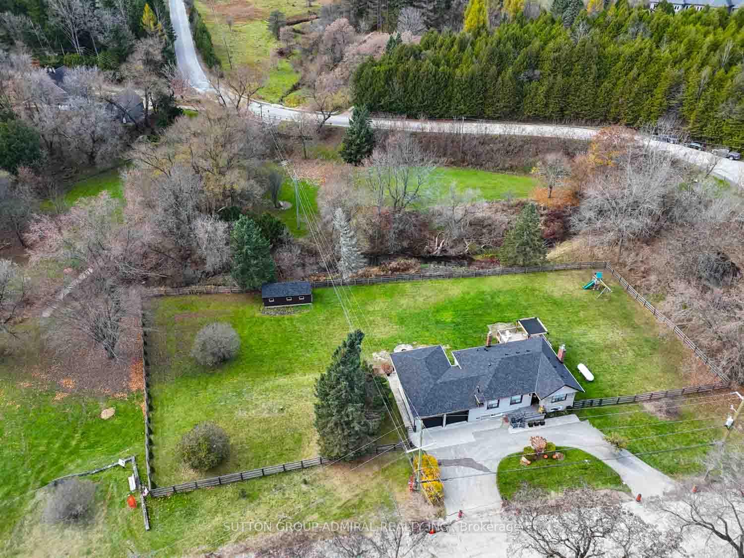 Photo 4 of 485 Kettleby Road, King, King City — HOMEH