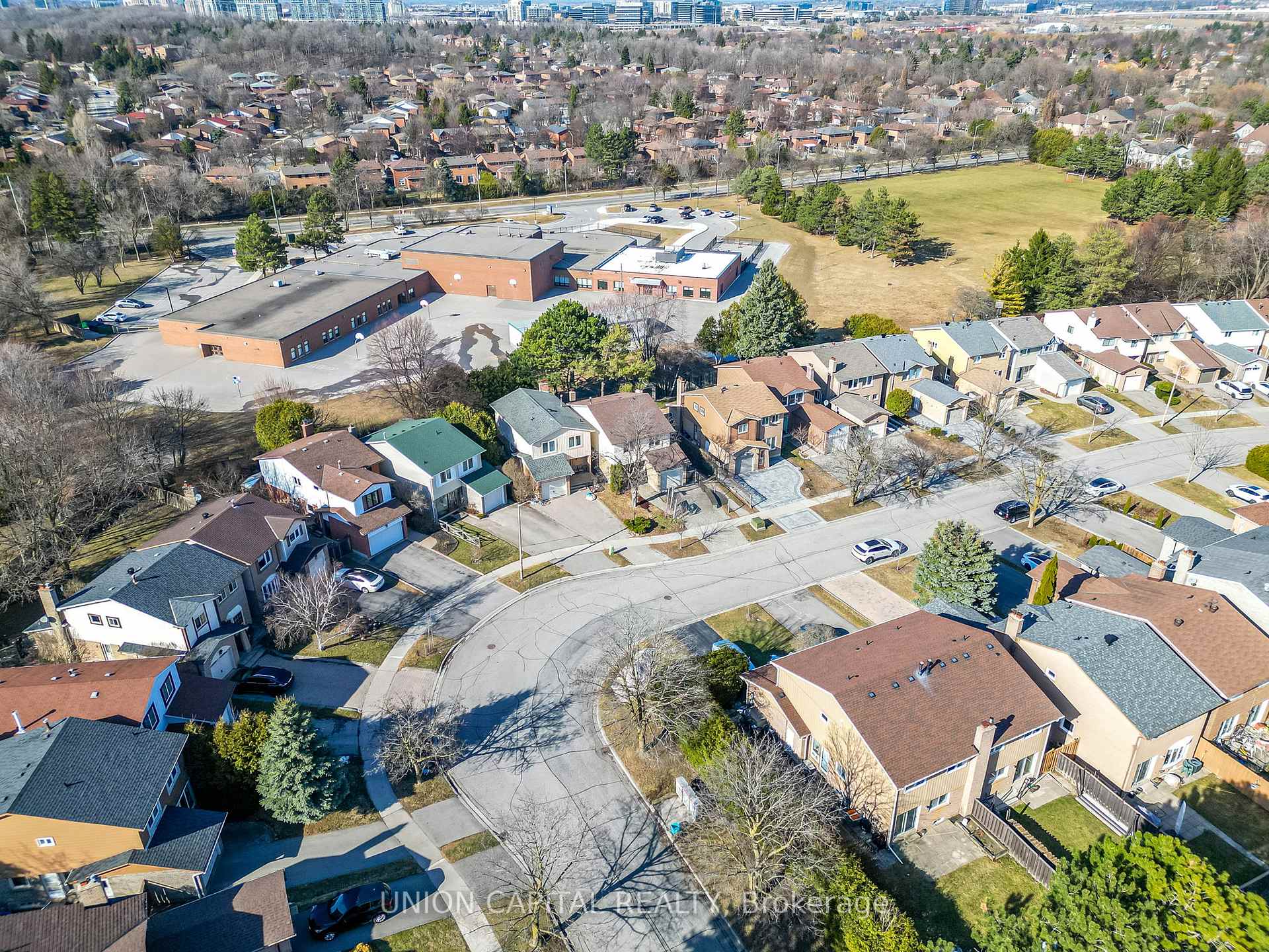 Photo 28 of 64 Lilac Avenue, Markham, Aileen-Willowbrook — HOMEH