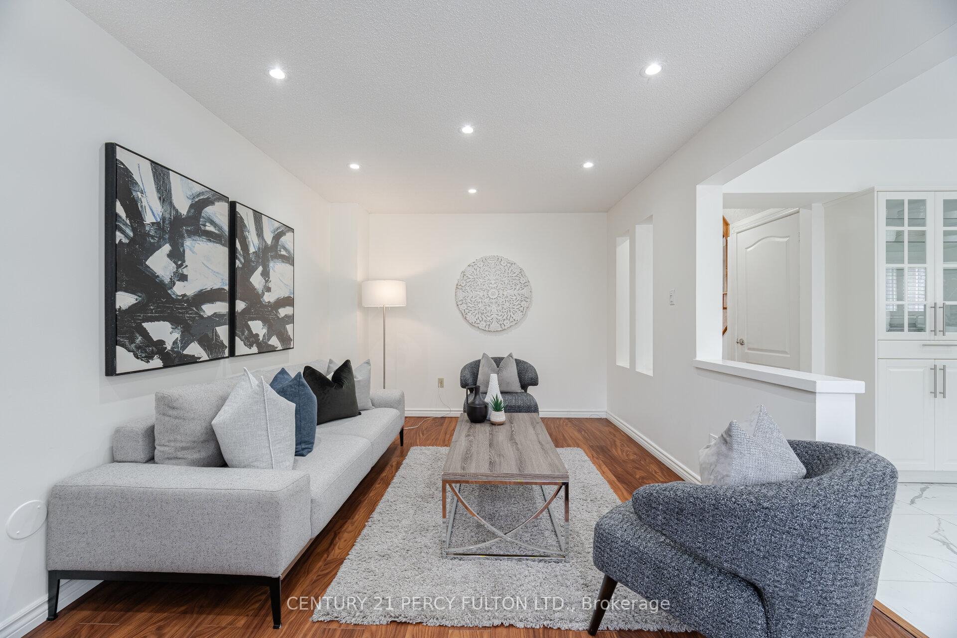 Photo 26 of 269 Hoover Drive, Pickering, Rougemount — HOMEH