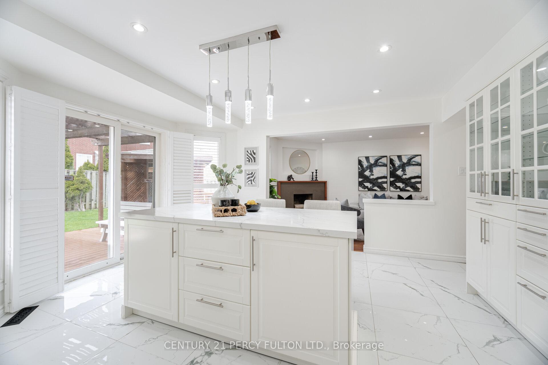 Photo 15 of 269 Hoover Drive, Pickering, Rougemount — HOMEH