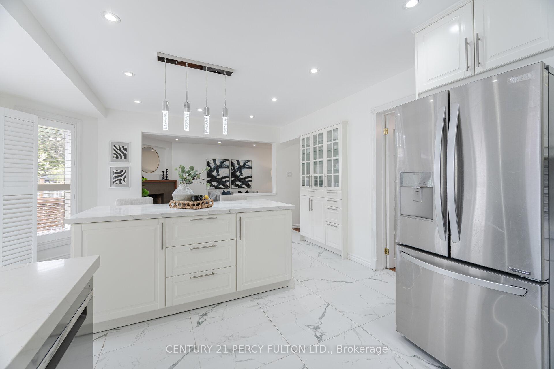 Photo 16 of 269 Hoover Drive, Pickering, Rougemount — HOMEH