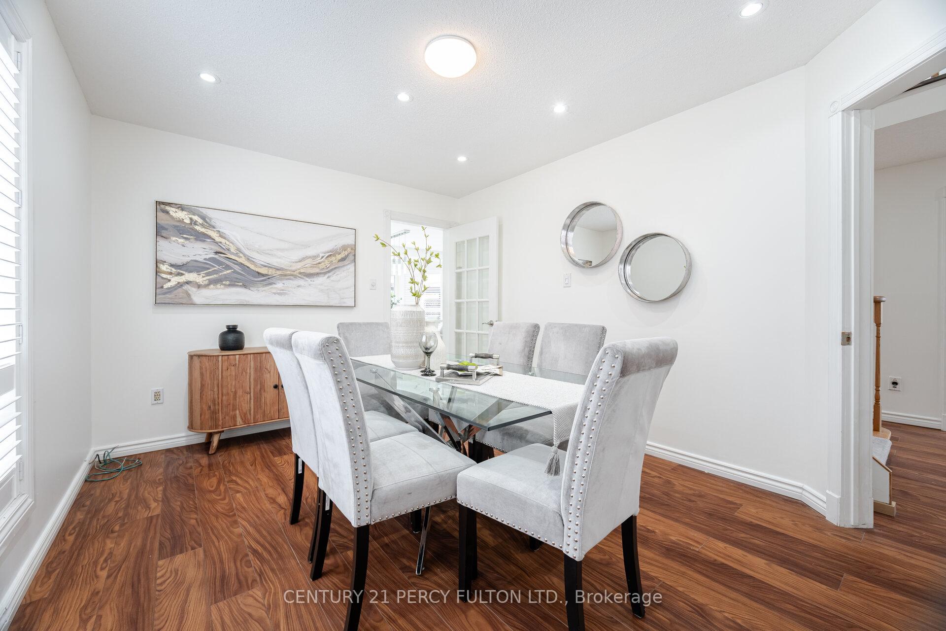 Photo 24 of 269 Hoover Drive, Pickering, Rougemount — HOMEH