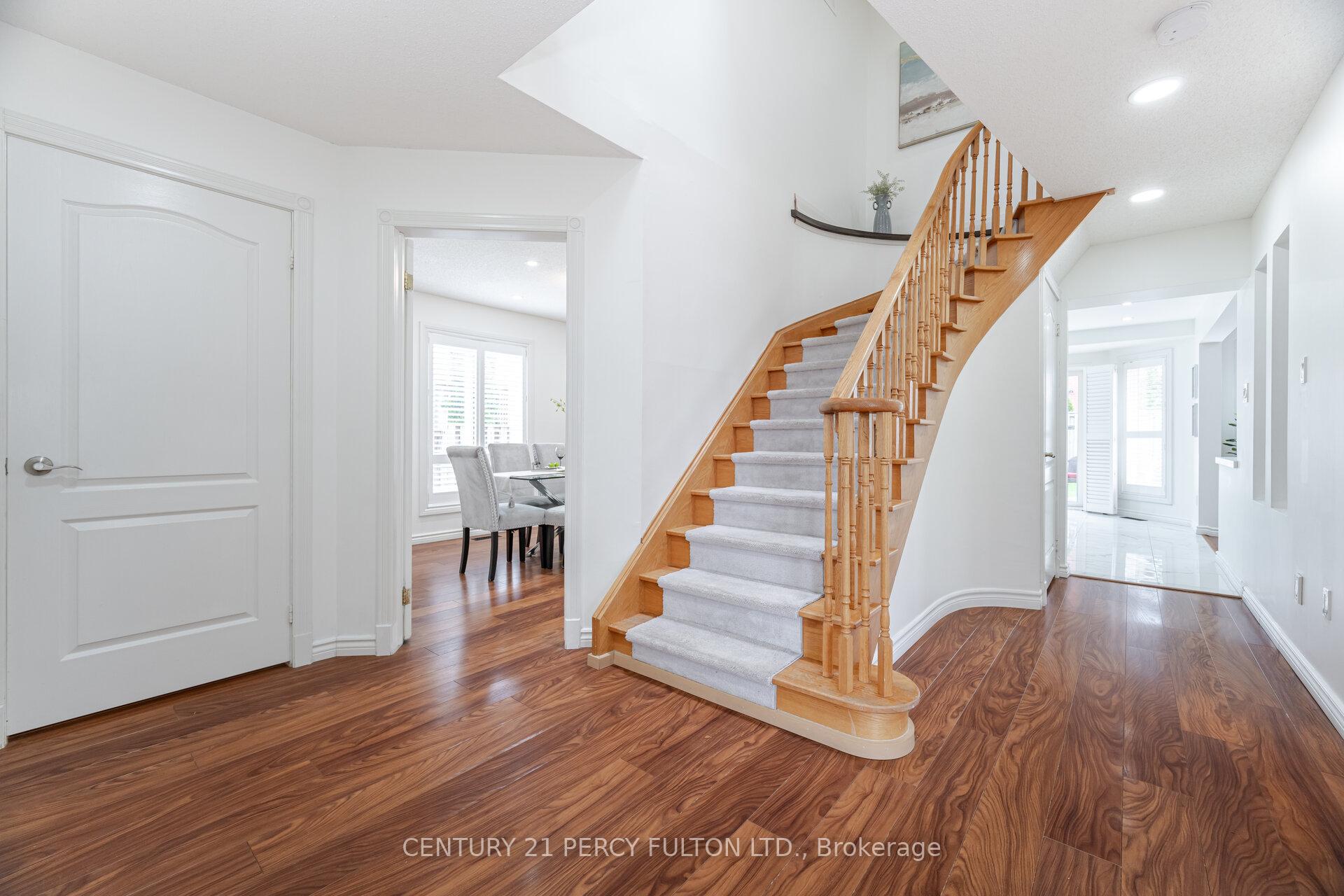 Photo 25 of 269 Hoover Drive, Pickering, Rougemount — HOMEH
