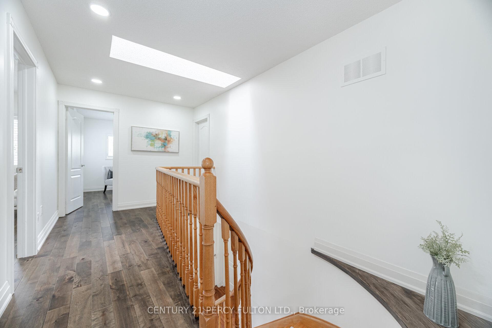 Photo 23 of 269 Hoover Drive, Pickering, Rougemount — HOMEH
