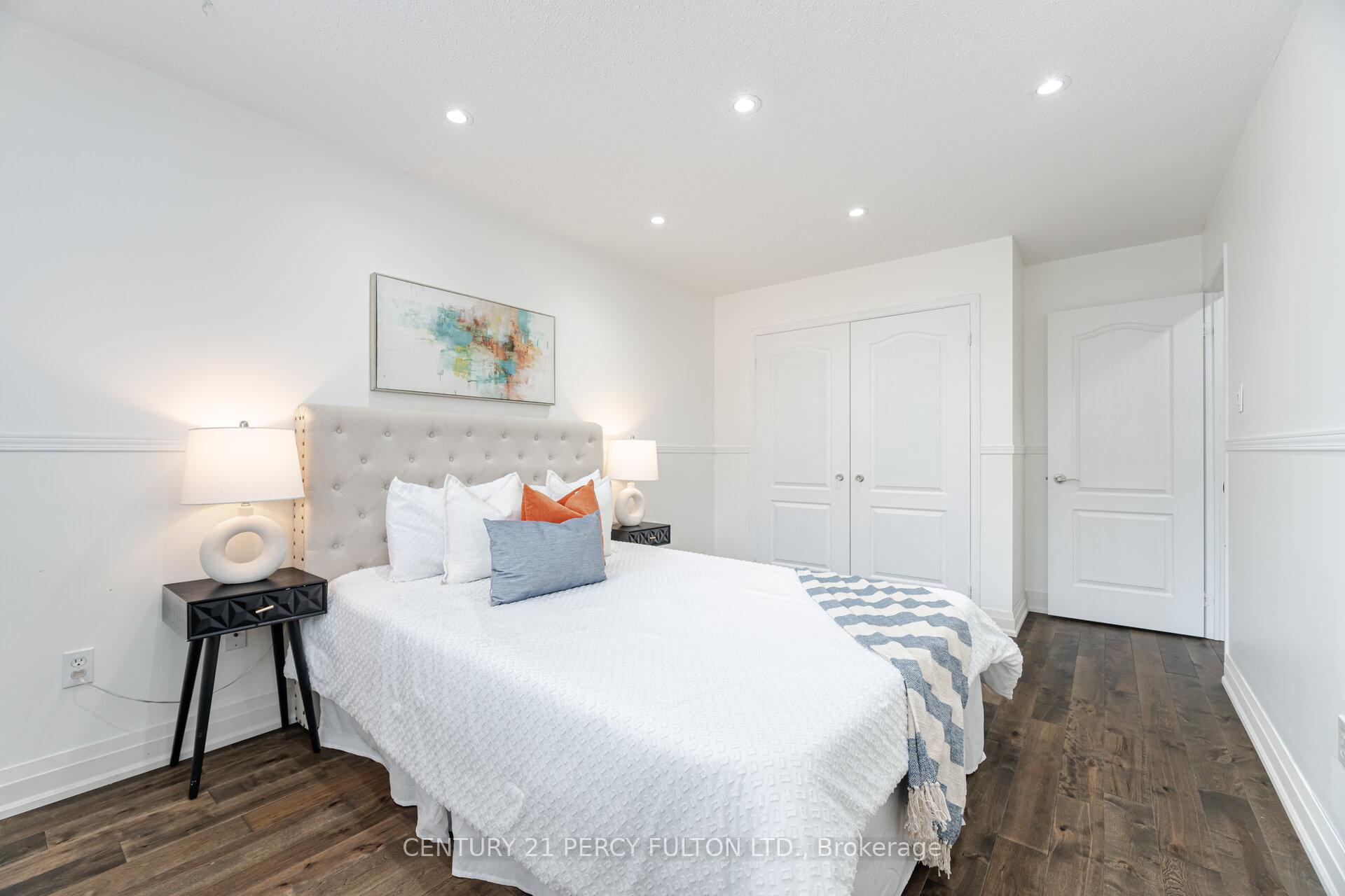 Photo 30 of 269 Hoover Drive, Pickering, Rougemount — HOMEH