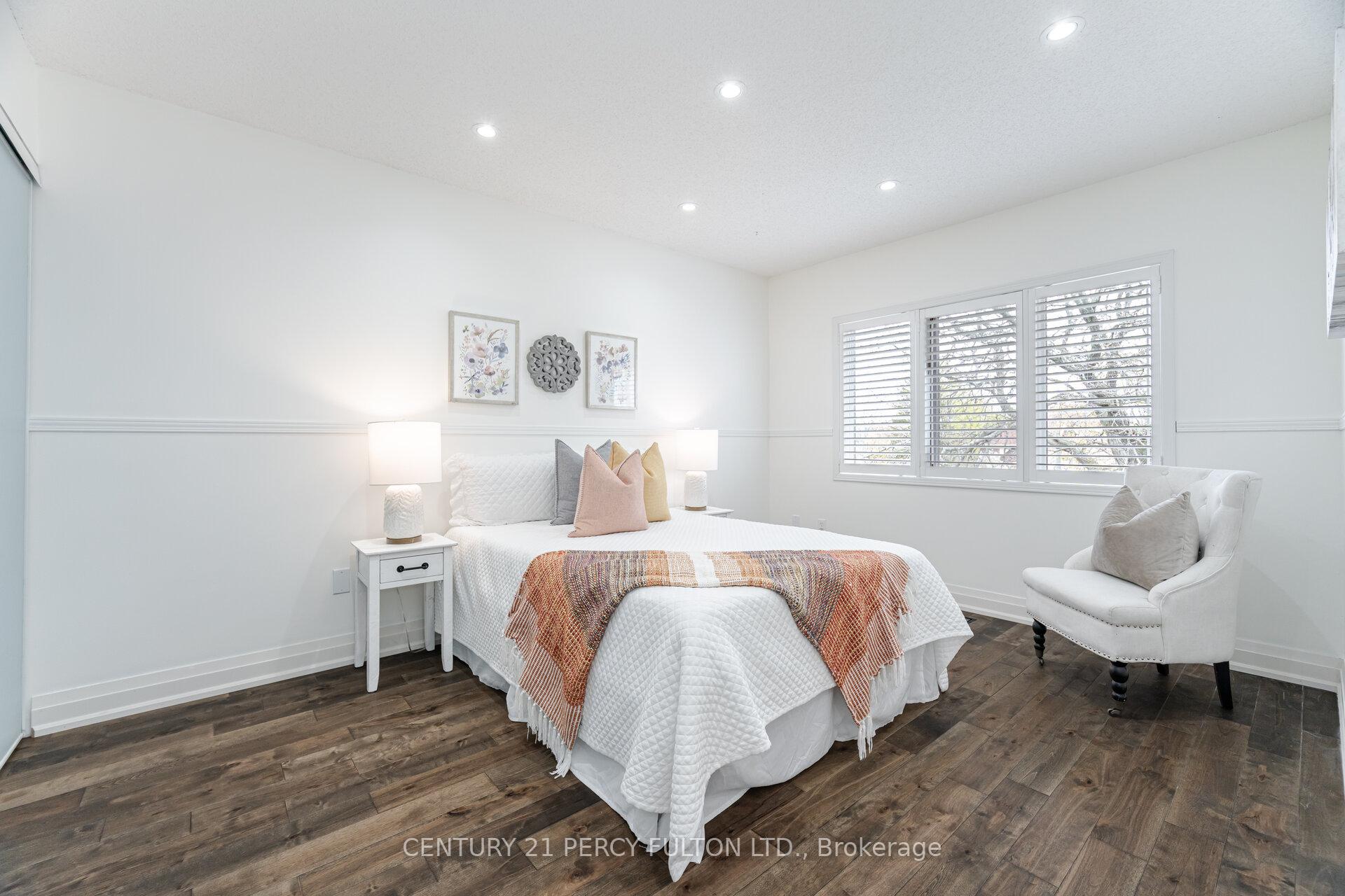Photo 36 of 269 Hoover Drive, Pickering, Rougemount — HOMEH
