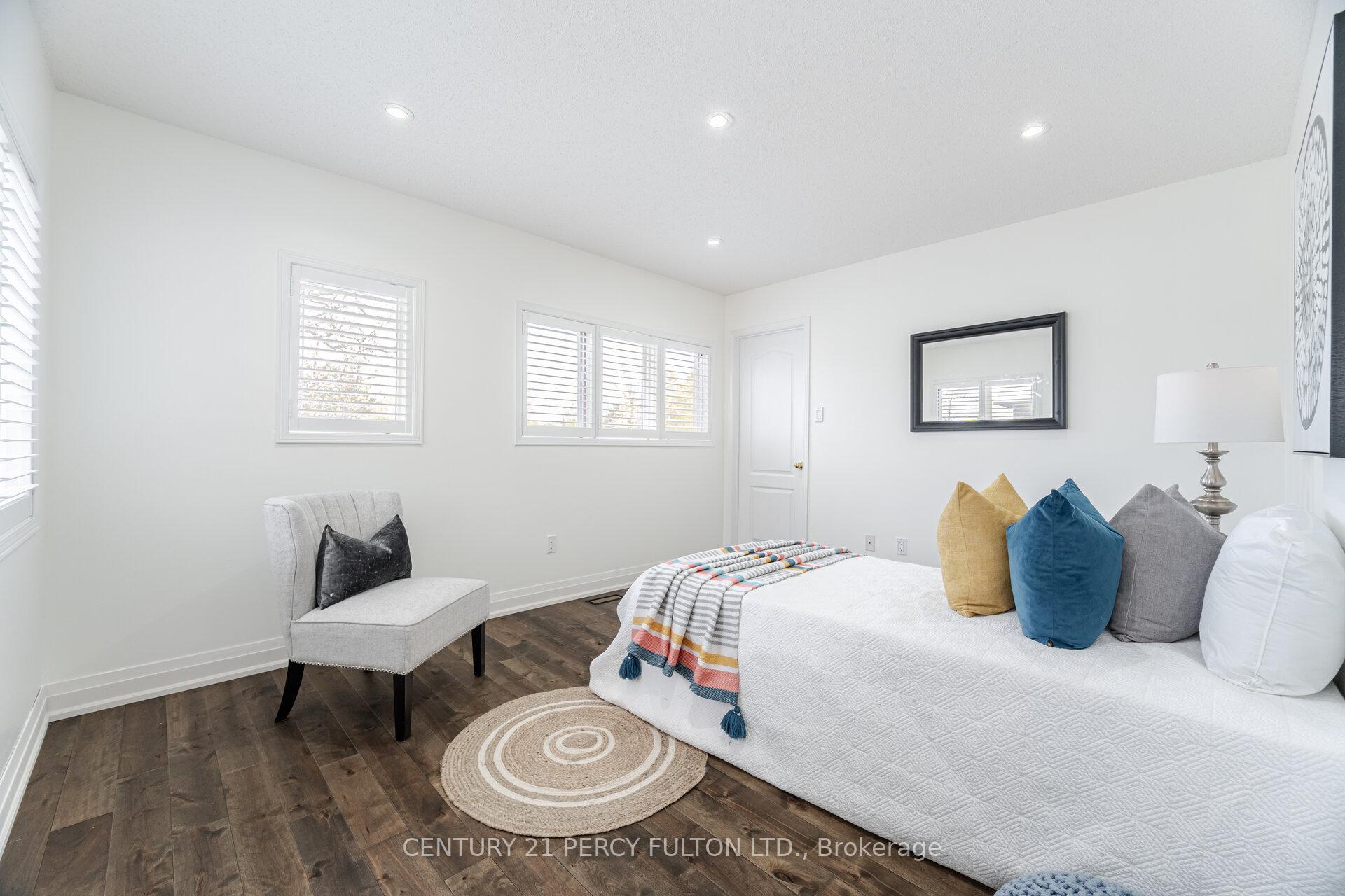 Photo 39 of 269 Hoover Drive, Pickering, Rougemount — HOMEH
