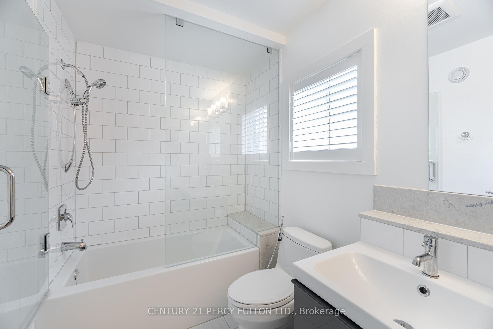 Photo 33 of 269 Hoover Drive, Pickering, Rougemount — HOMEH
