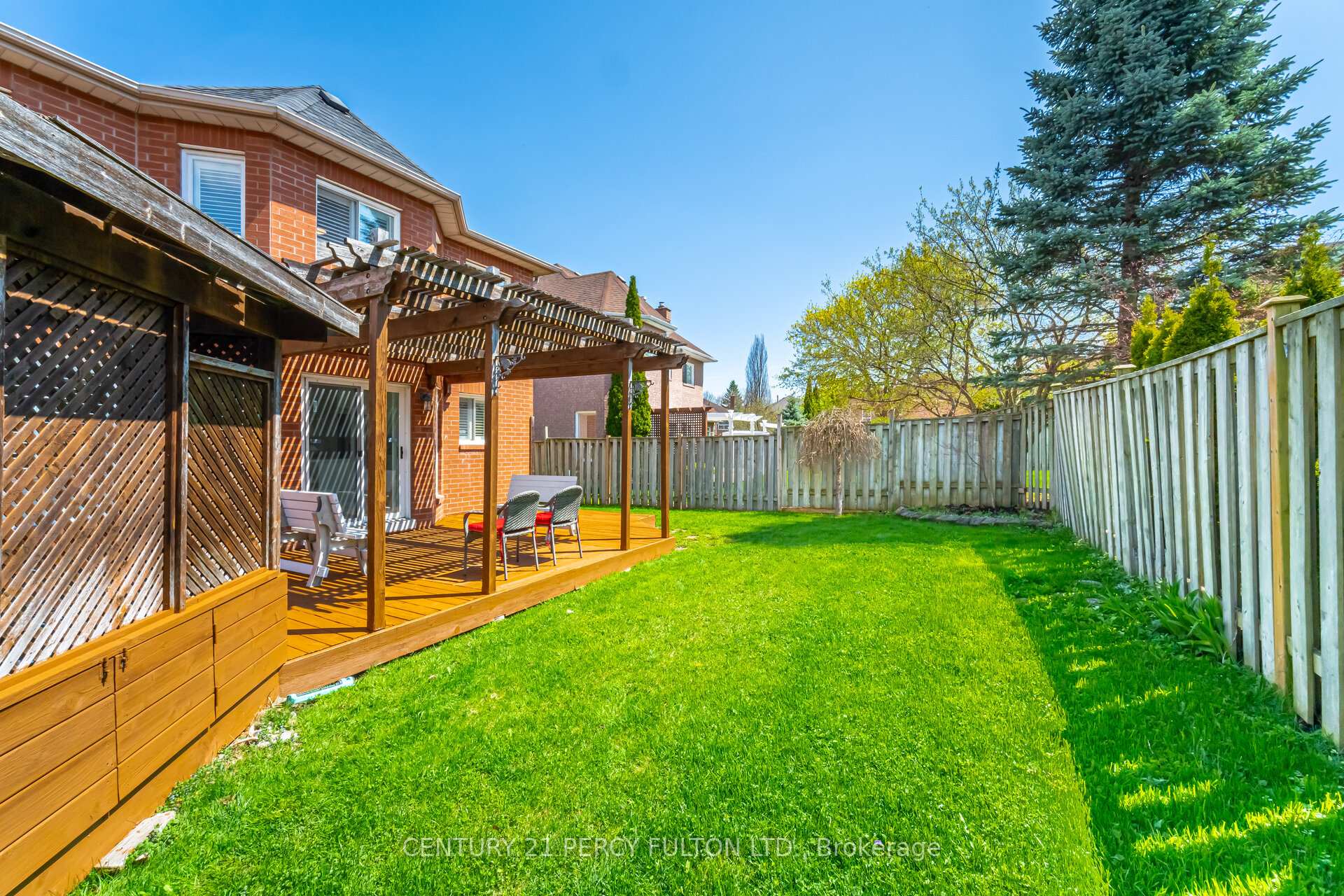 Photo 47 of 269 Hoover Drive, Pickering, Rougemount — HOMEH