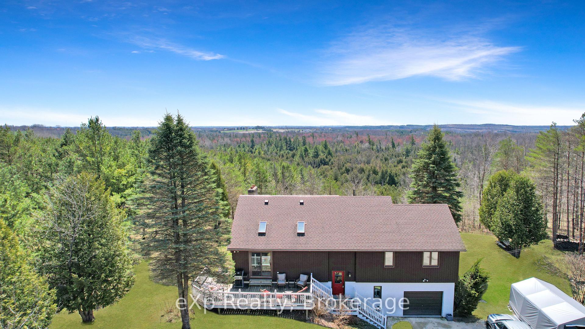 Front of 154 Gravel Road S