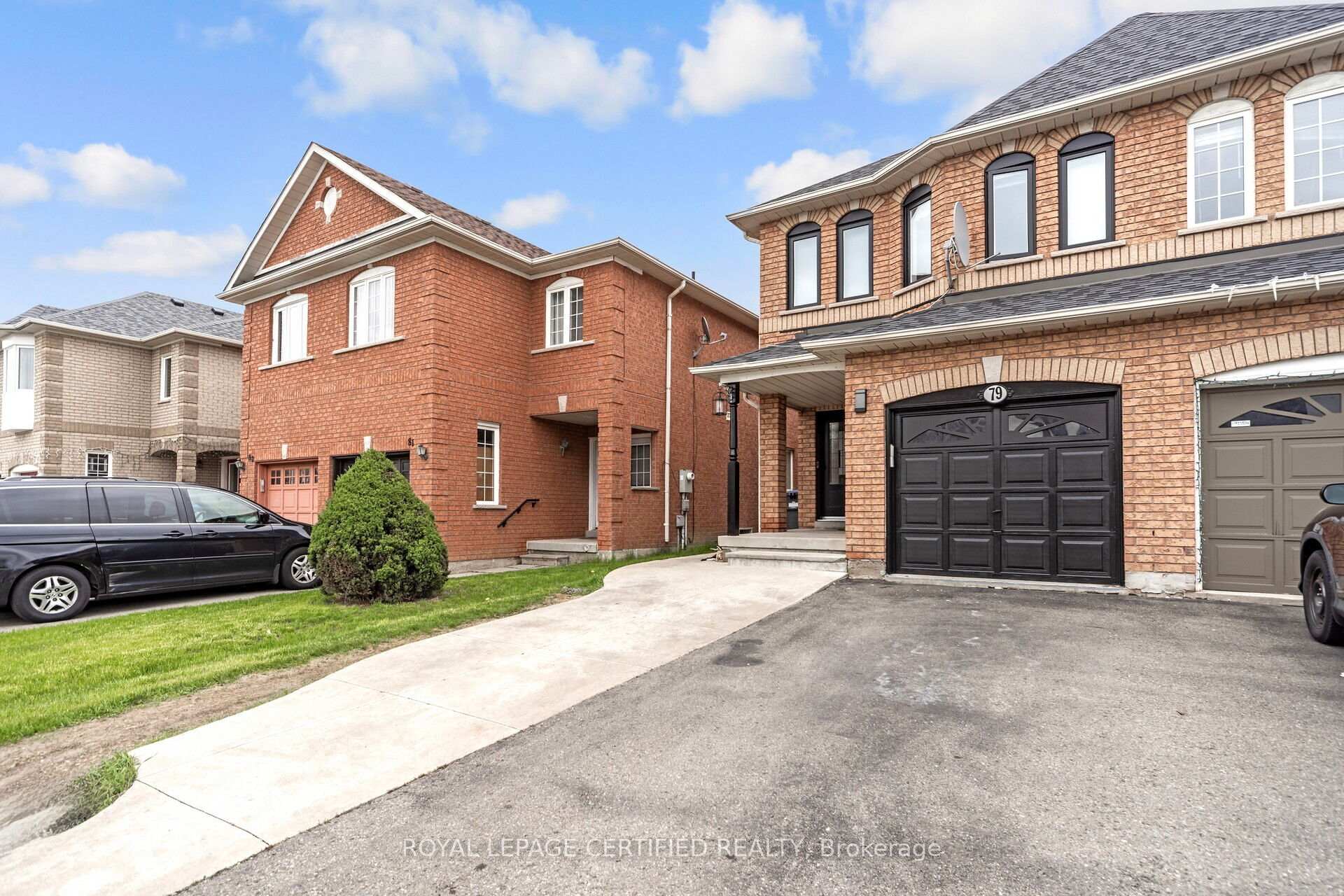 Photo 6 of 79 Native Landing, Brampton, Fletcher's Creek Village — HOMEH