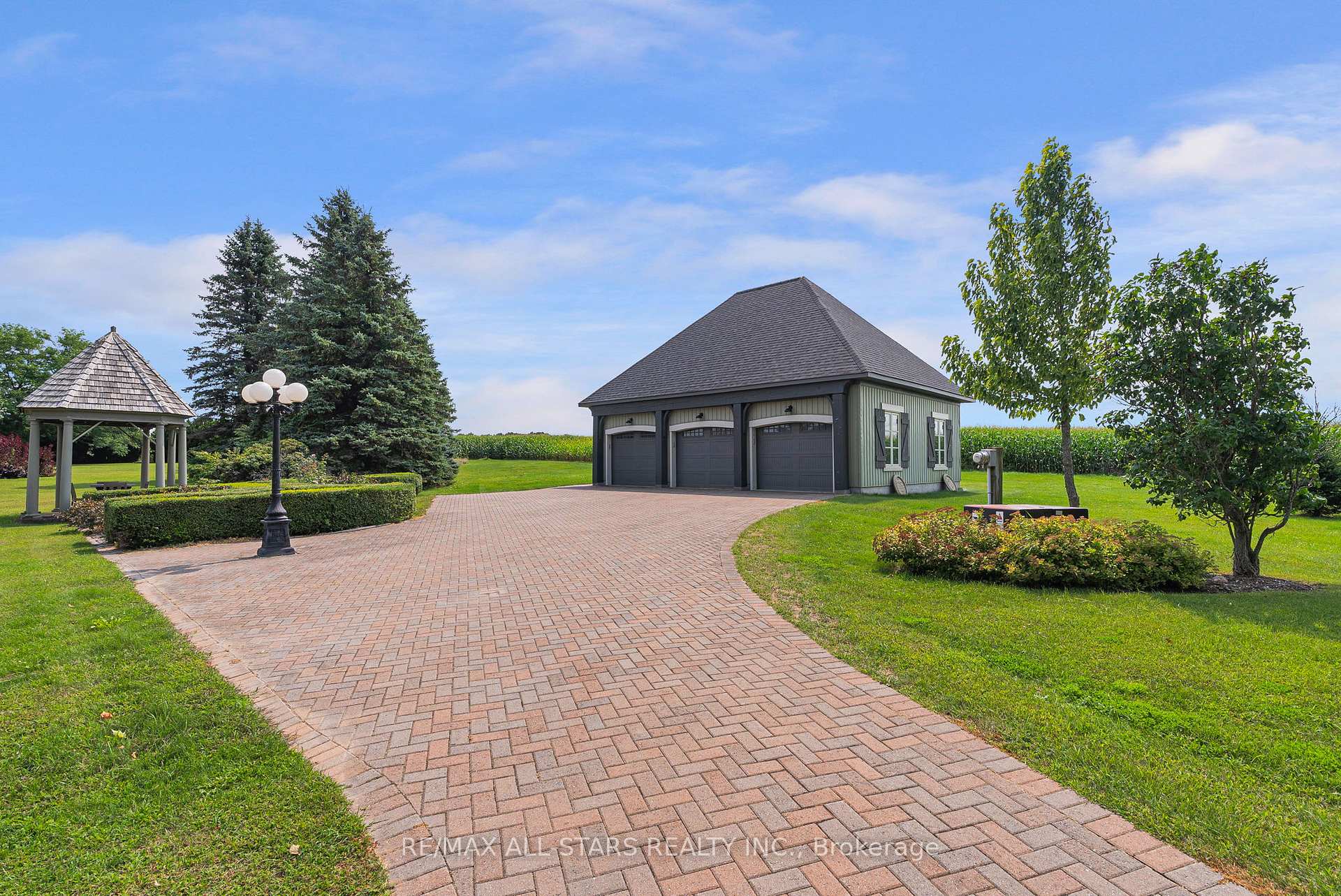 Photo 33 of 1646 Concession 11 Road, Brock, Rural Brock — HOMEH