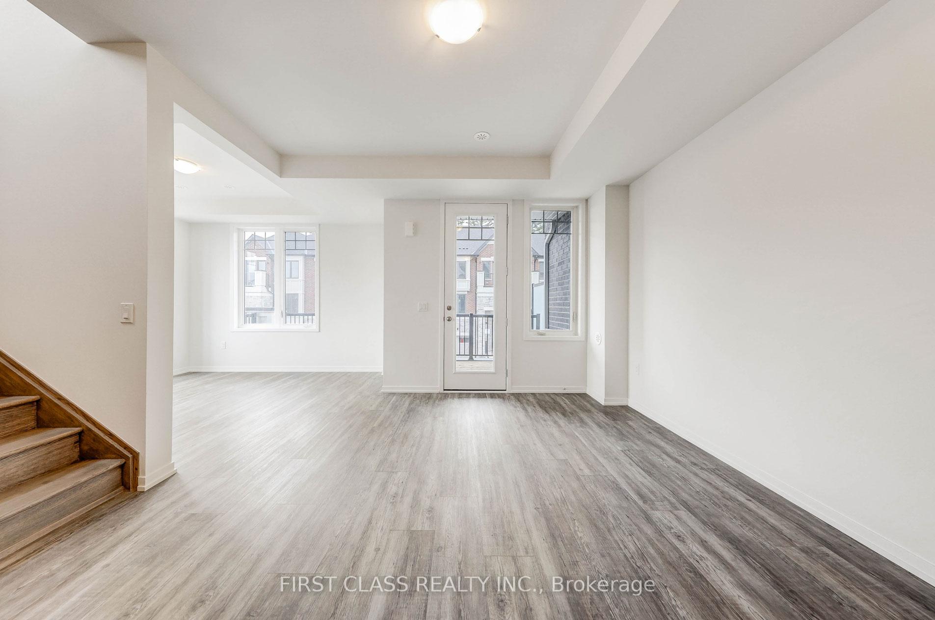 Photo 9 of 23 Pierre Berton Boulevard, Vaughan, Kleinburg — HOMEH